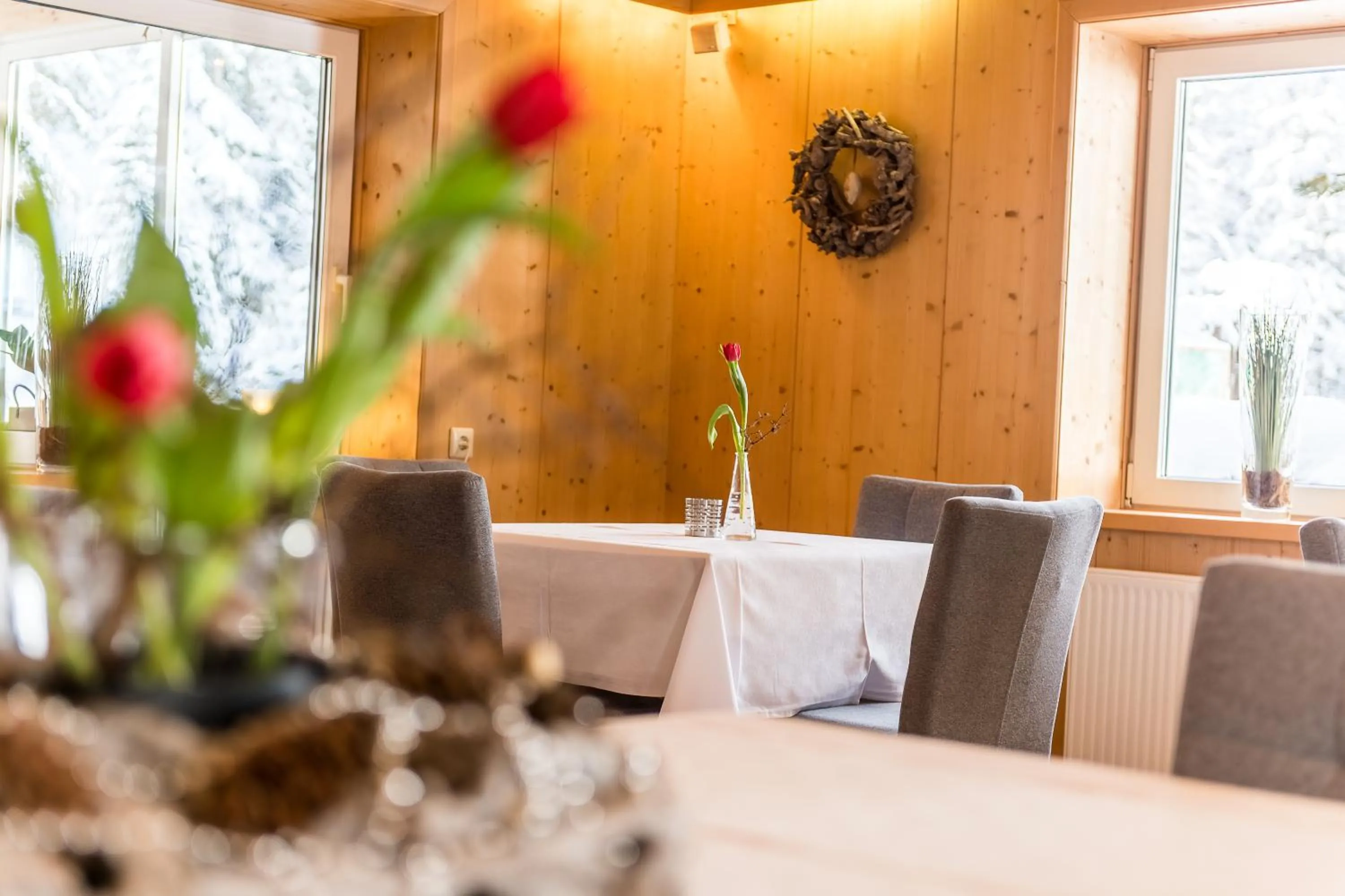 Restaurant/places to eat in Hotel zum See