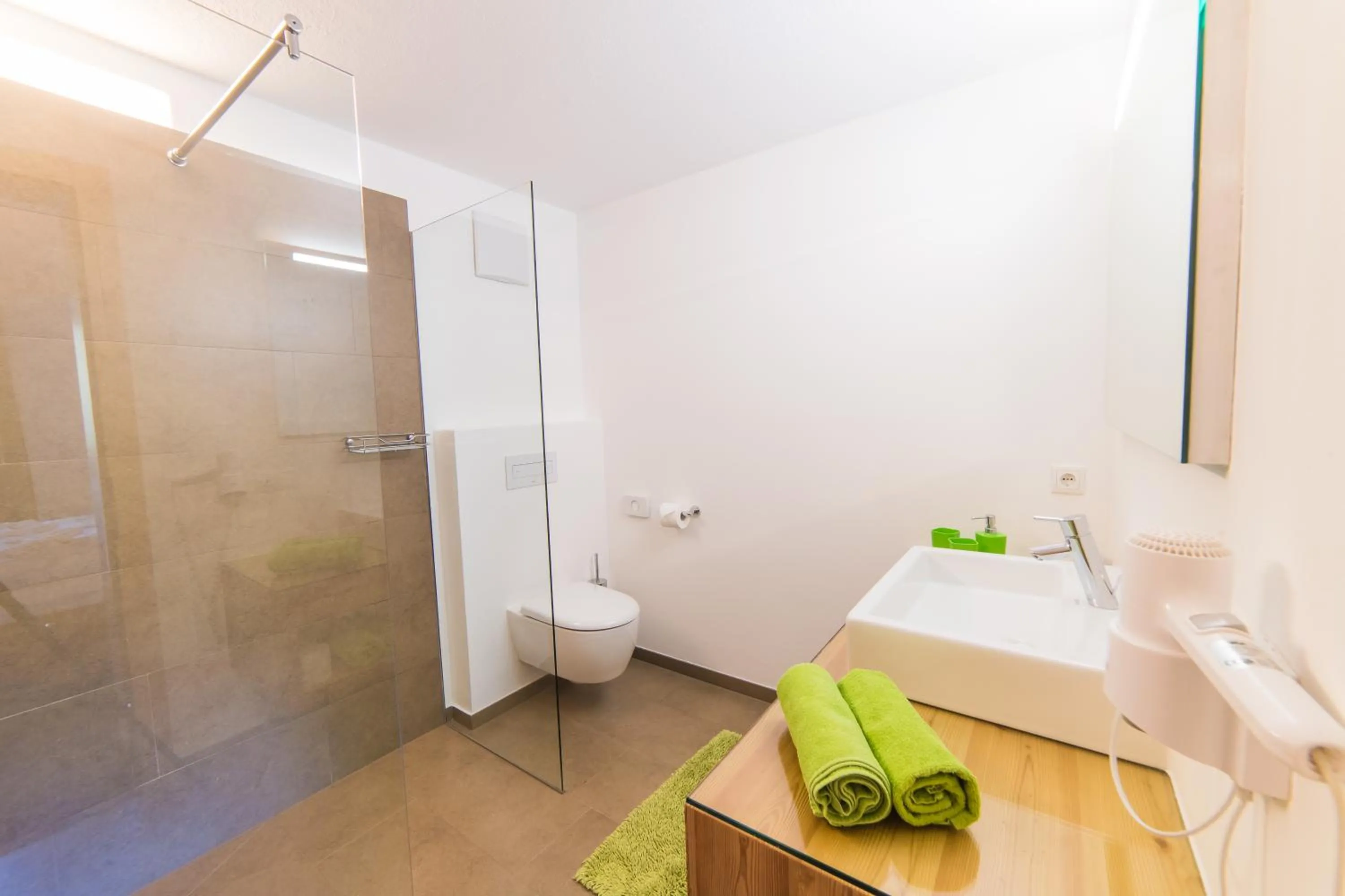Bathroom in Hotel zum See