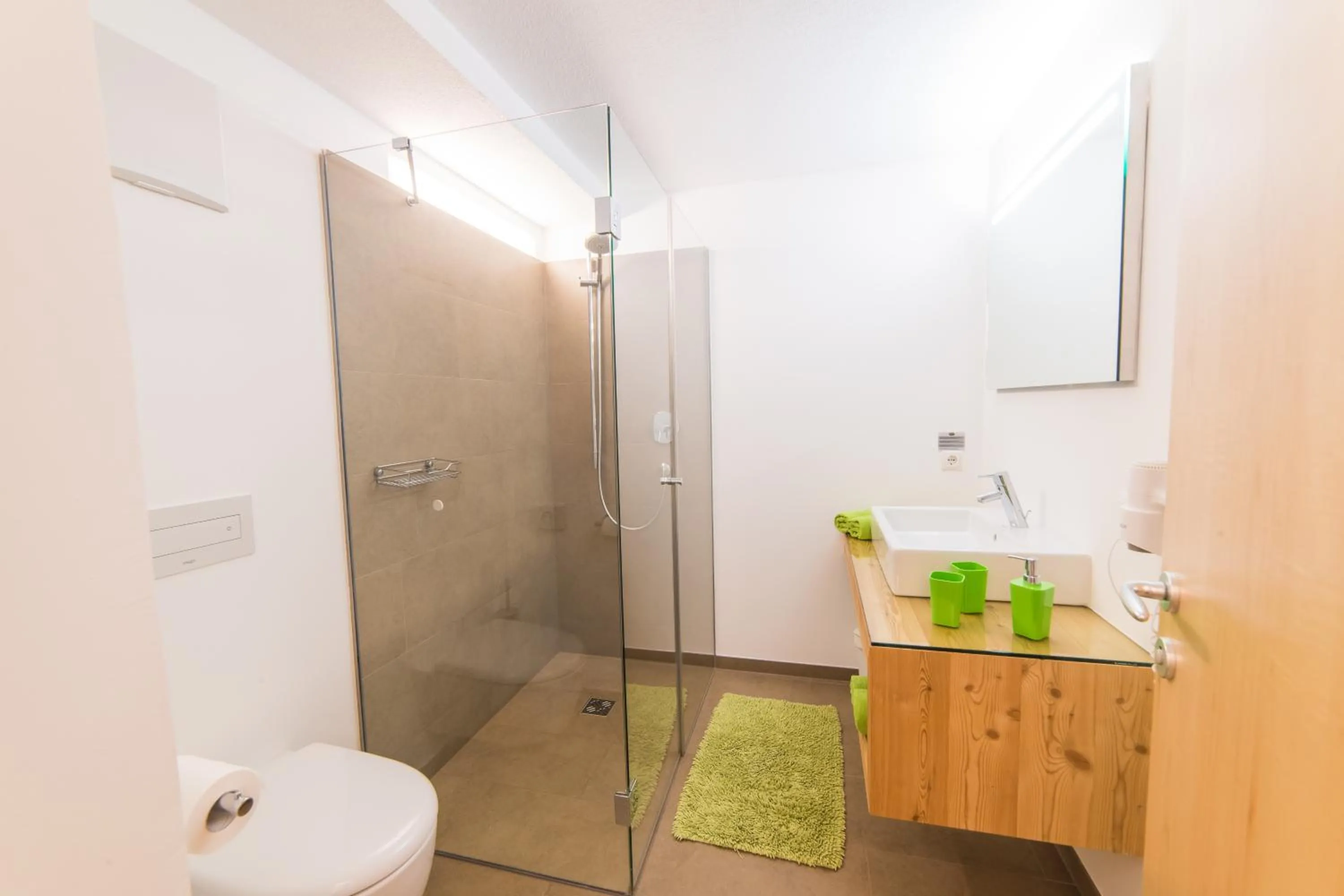 Bathroom in Hotel zum See