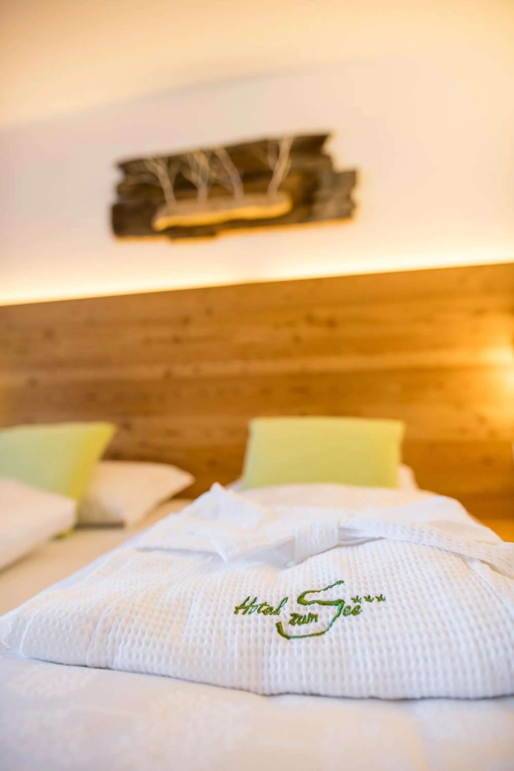 Photo of the whole room, Bed in Hotel zum See