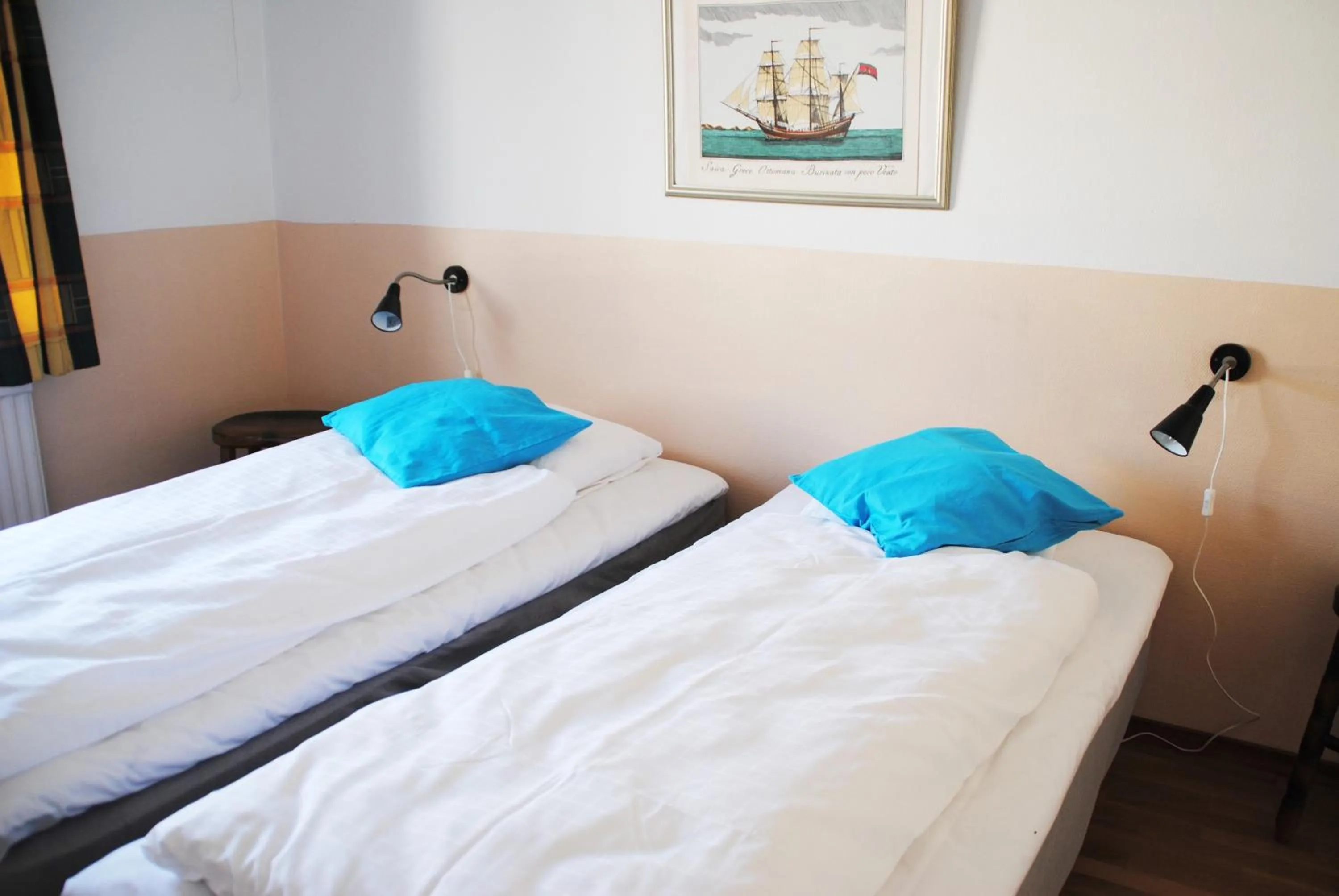 Bedroom, Bed in Hotell Vesterhavet