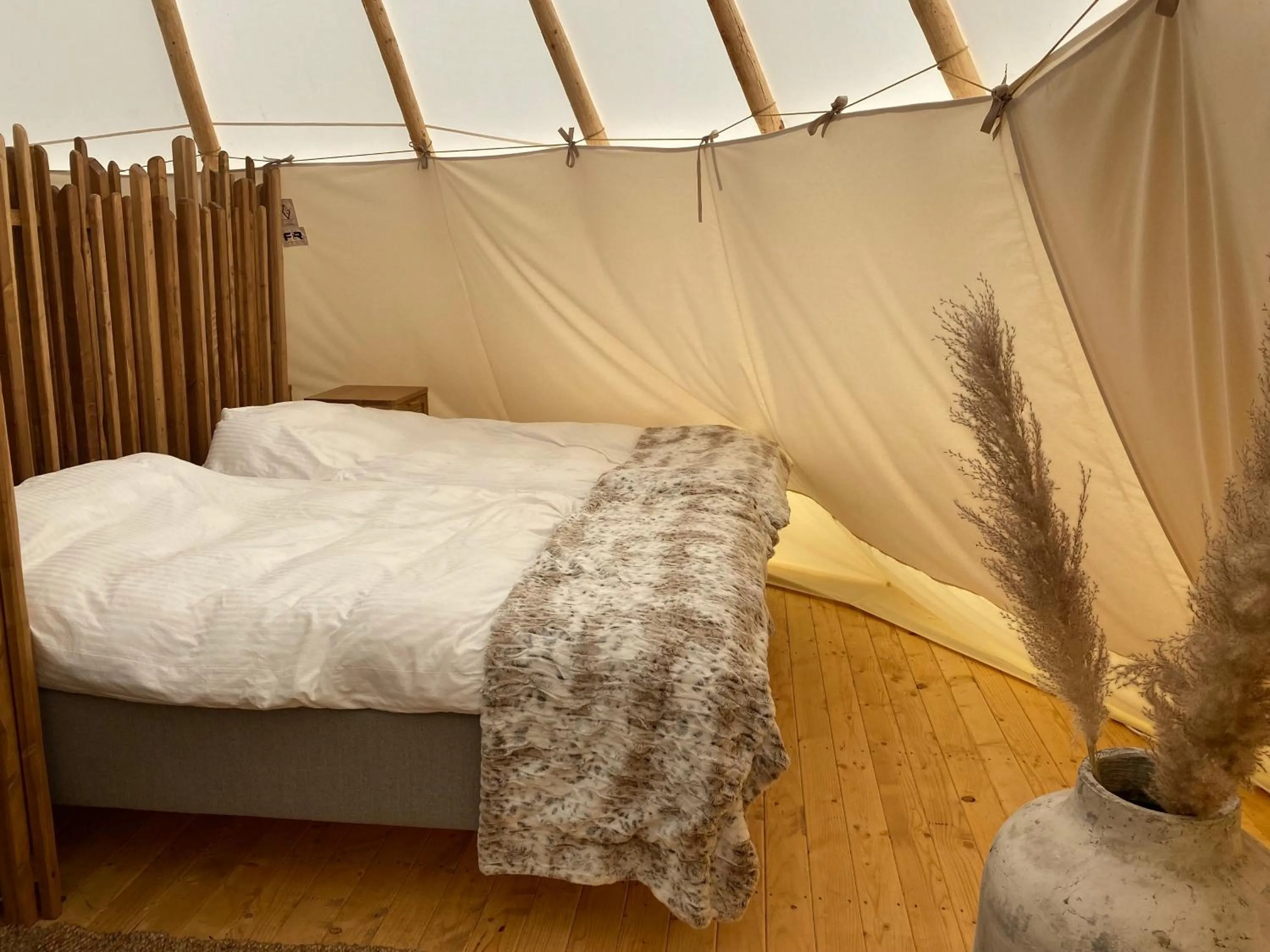 Bed in Hölick Havsresort & spa