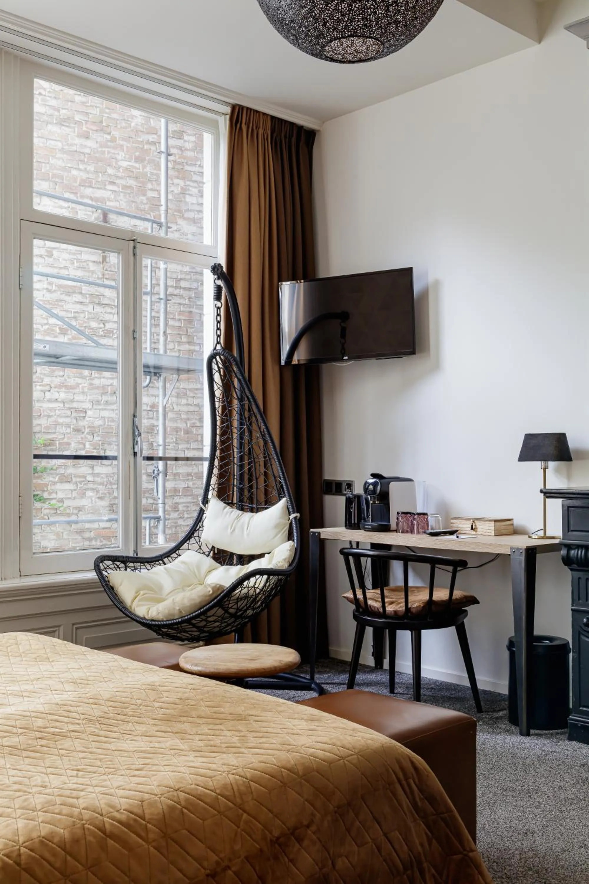 TV and multimedia, Bed in Boutique Hotel View