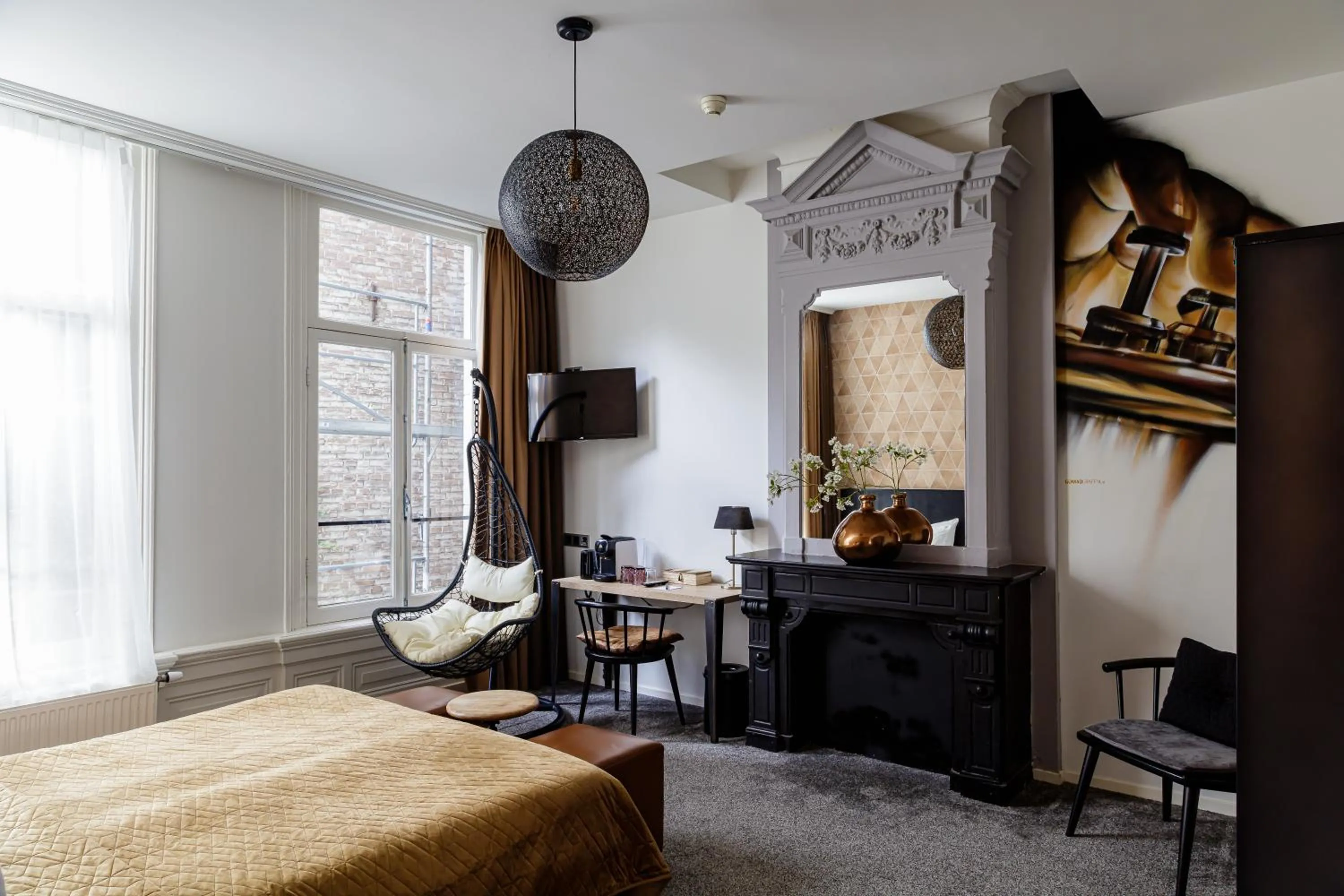 TV and multimedia, Bed in Boutique Hotel View