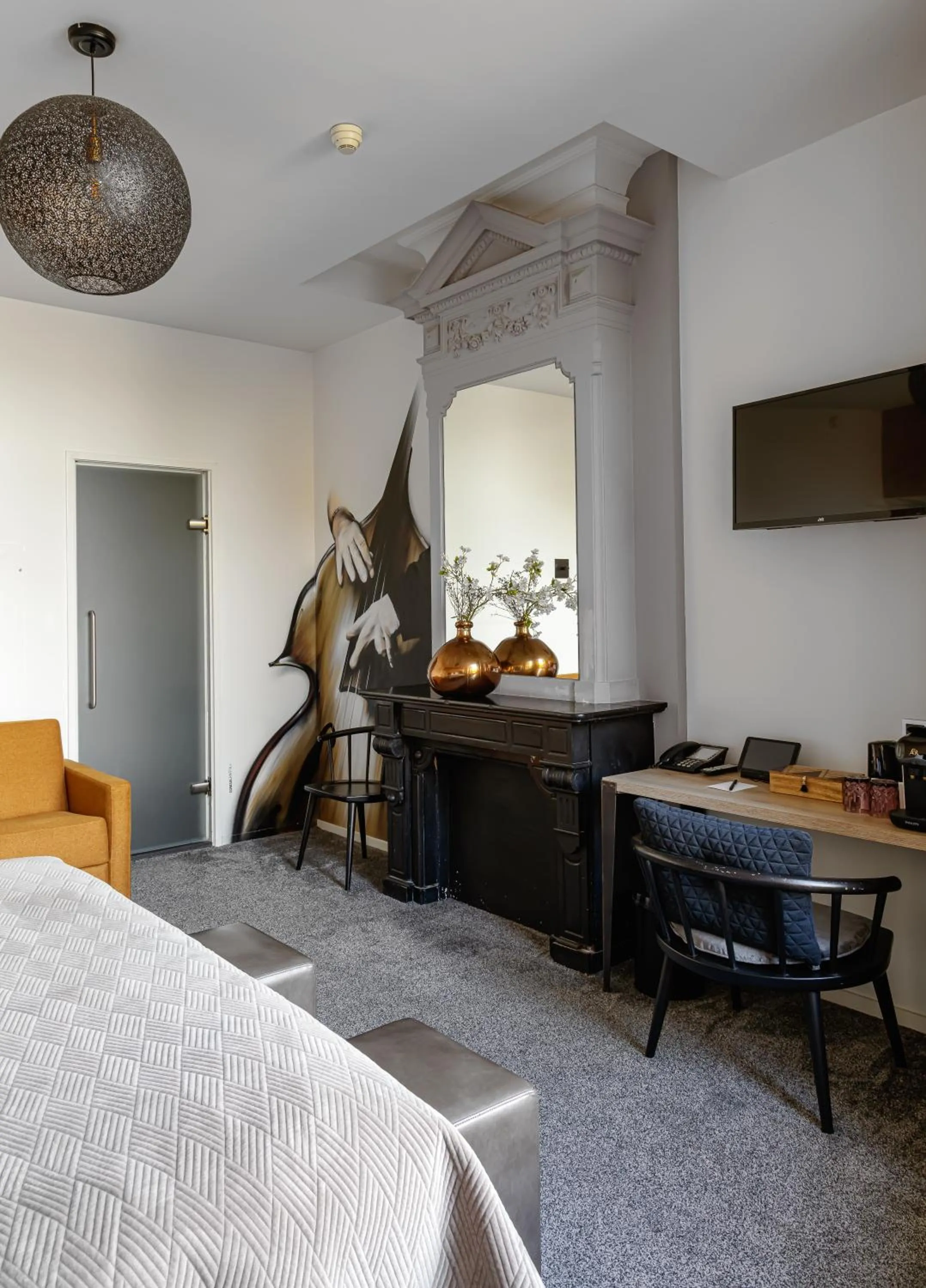 Bed in Boutique Hotel View