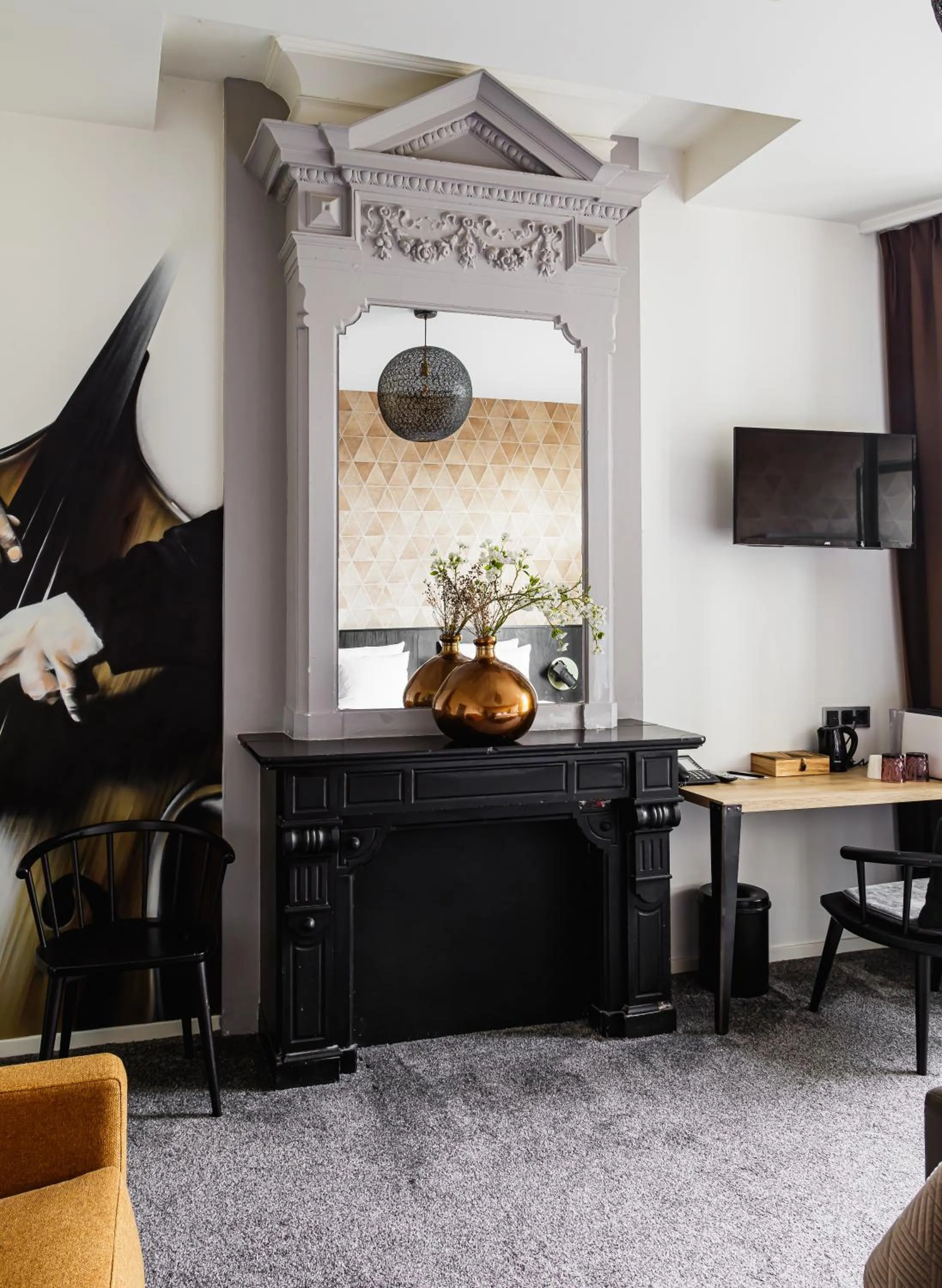 TV and multimedia in Boutique Hotel View