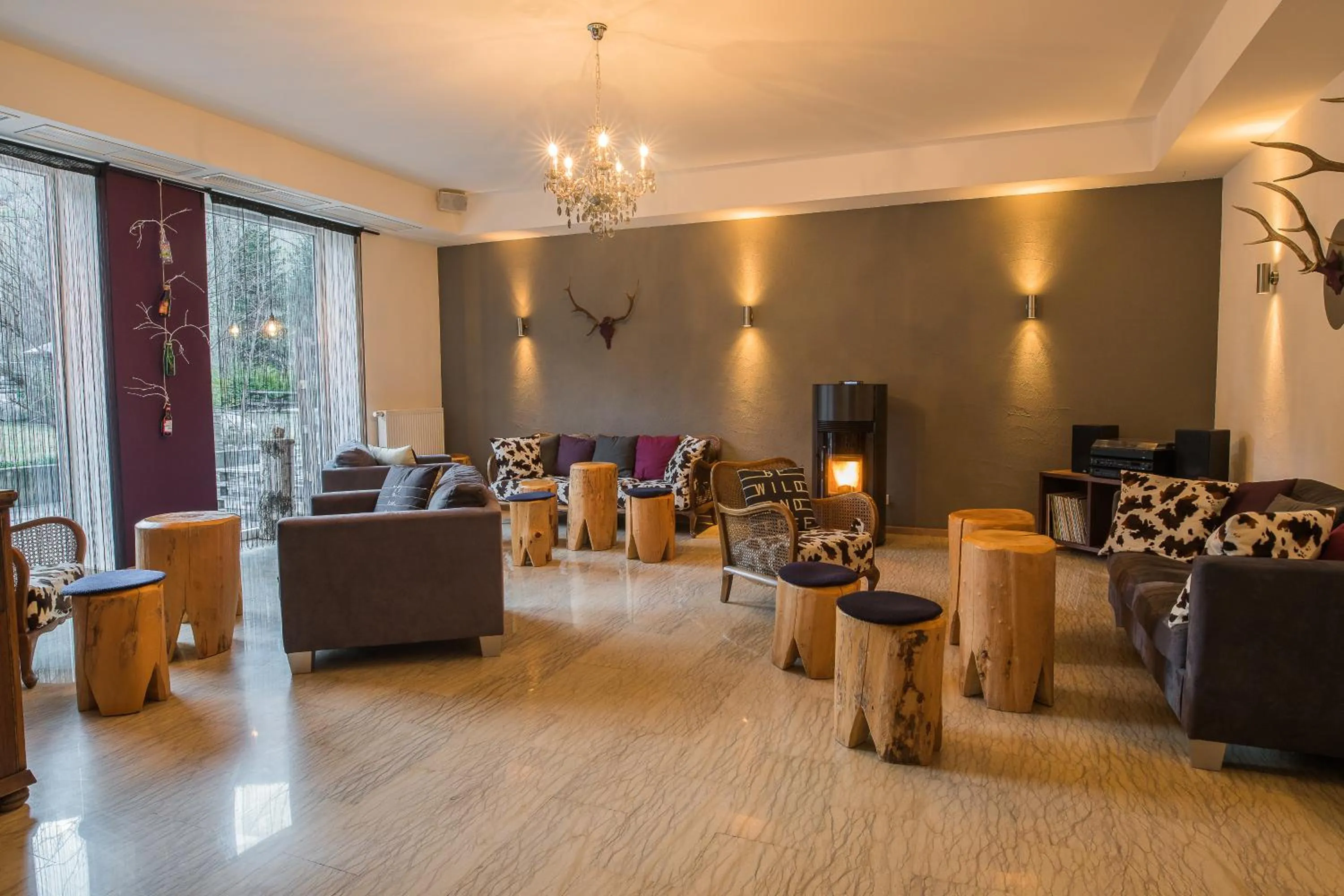 Lounge or bar in Residence Martell Mountains