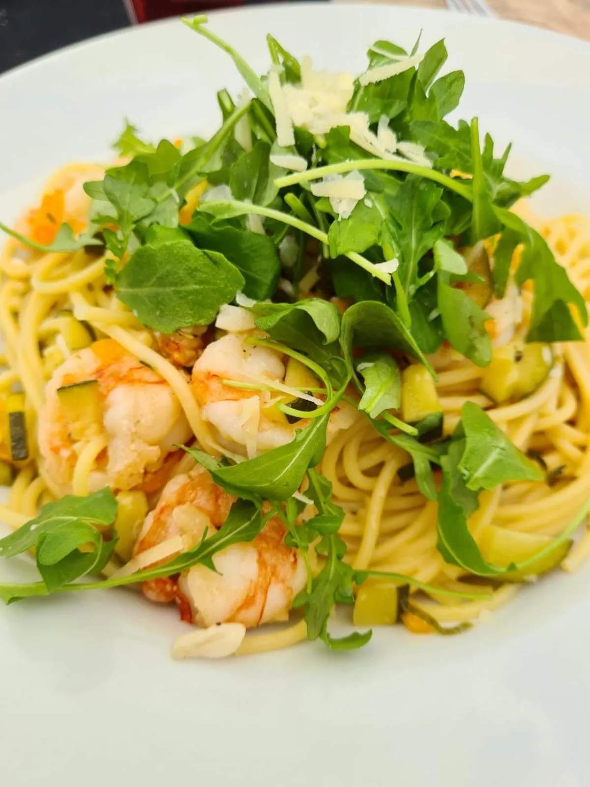 Restaurant/places to eat in Residence Martell Mountains