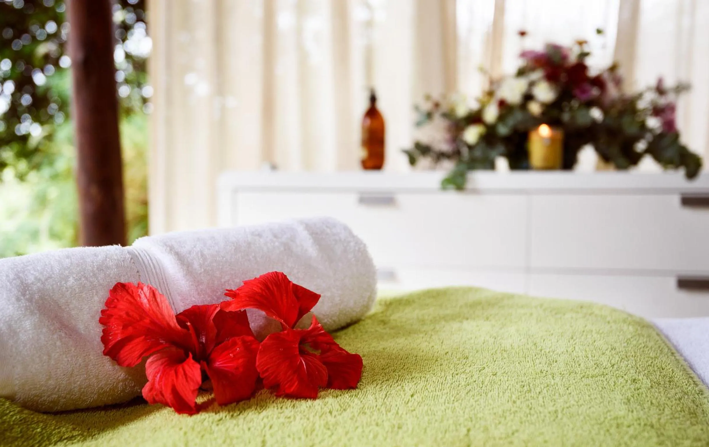 Massage, Bed in Khaya Ndlovu Safari Manor