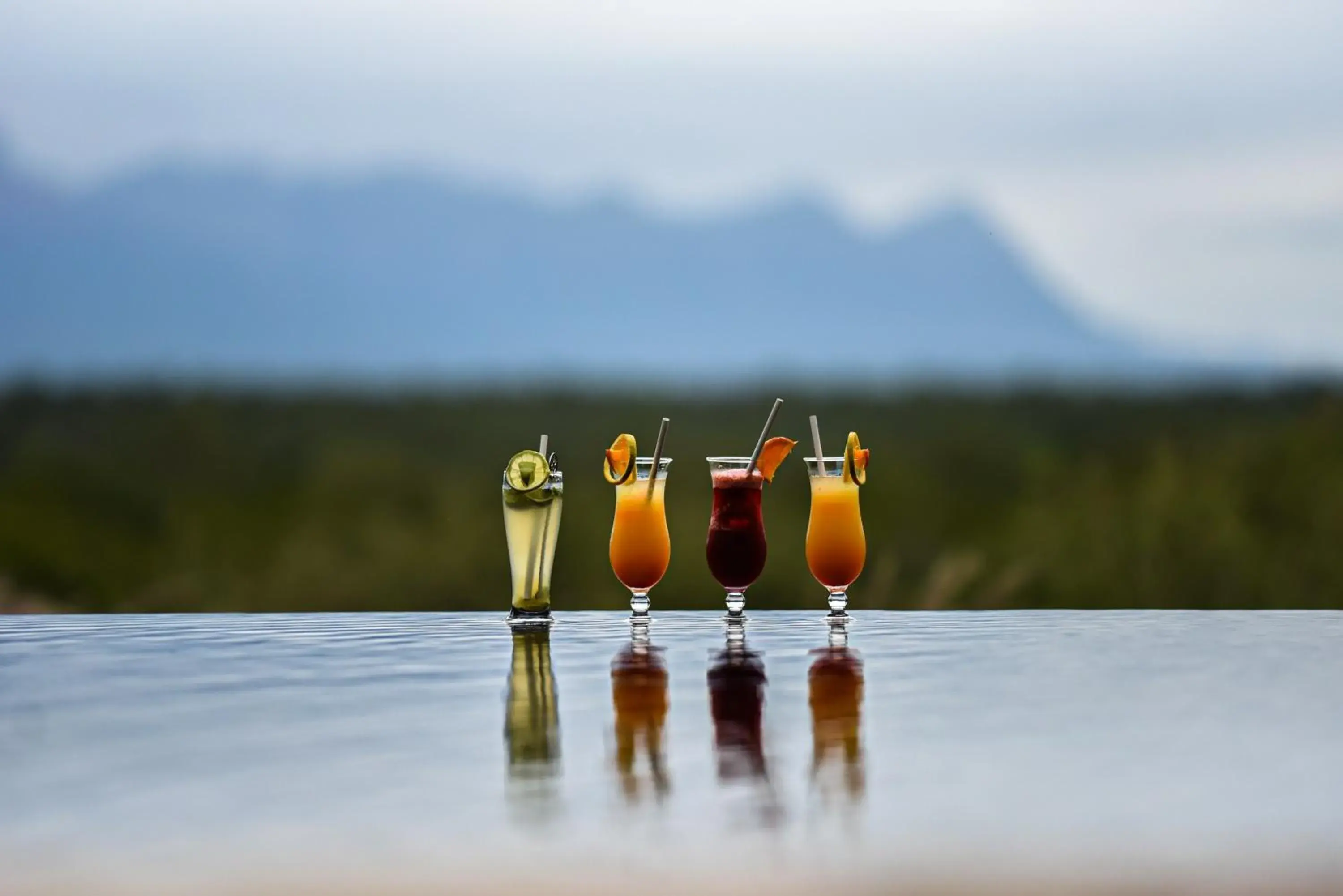 Mountain view in Khaya Ndlovu Safari Manor Mountain view in Khaya Ndlovu Safari Manor