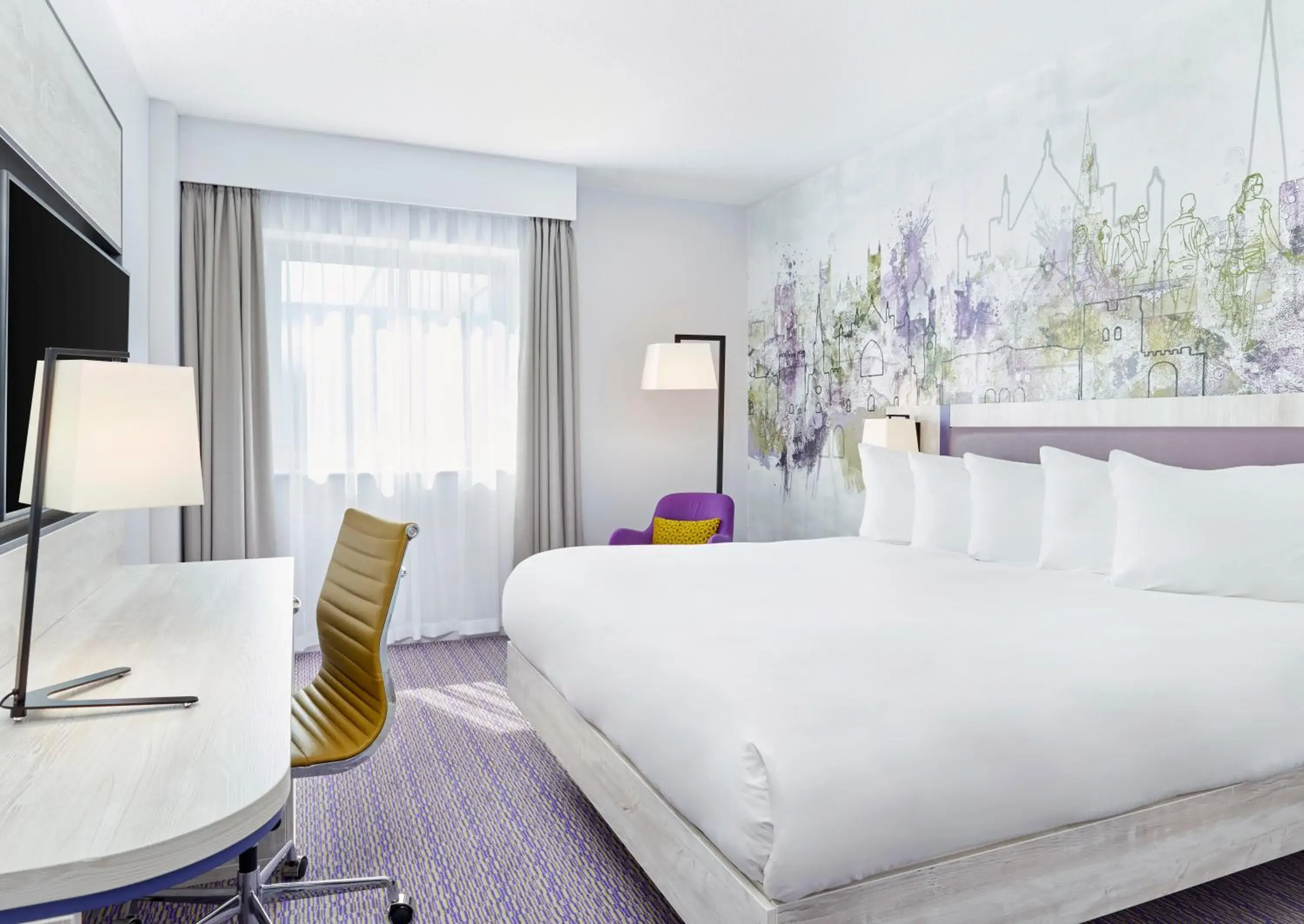 Deluxe King Room in Leonardo Hotel Exeter - Formerly Jurys Inn Deluxe King Room in Leonardo Hotel Exeter - Formerly Jurys Inn