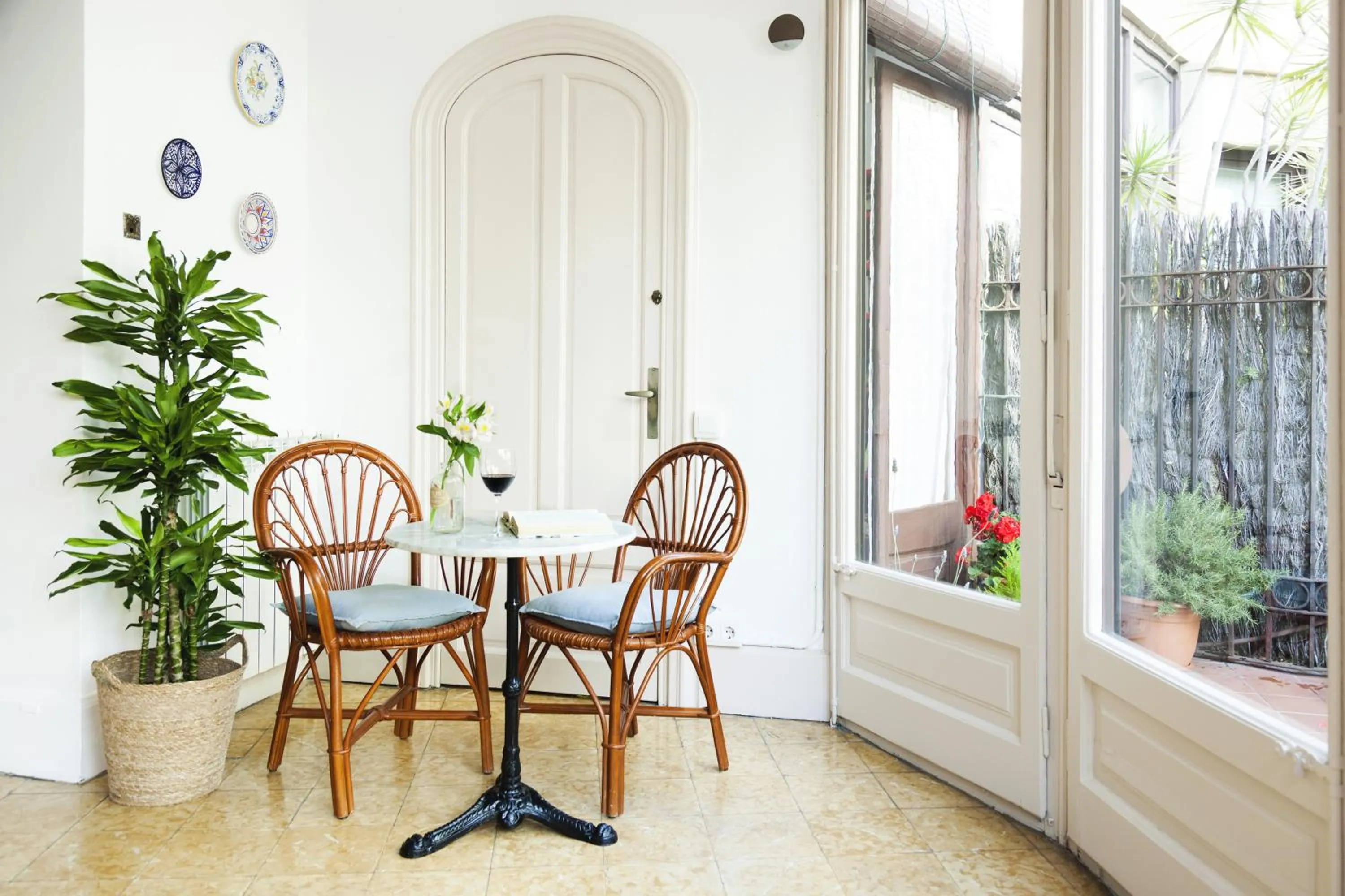 Patio in La Casa Gran B&B