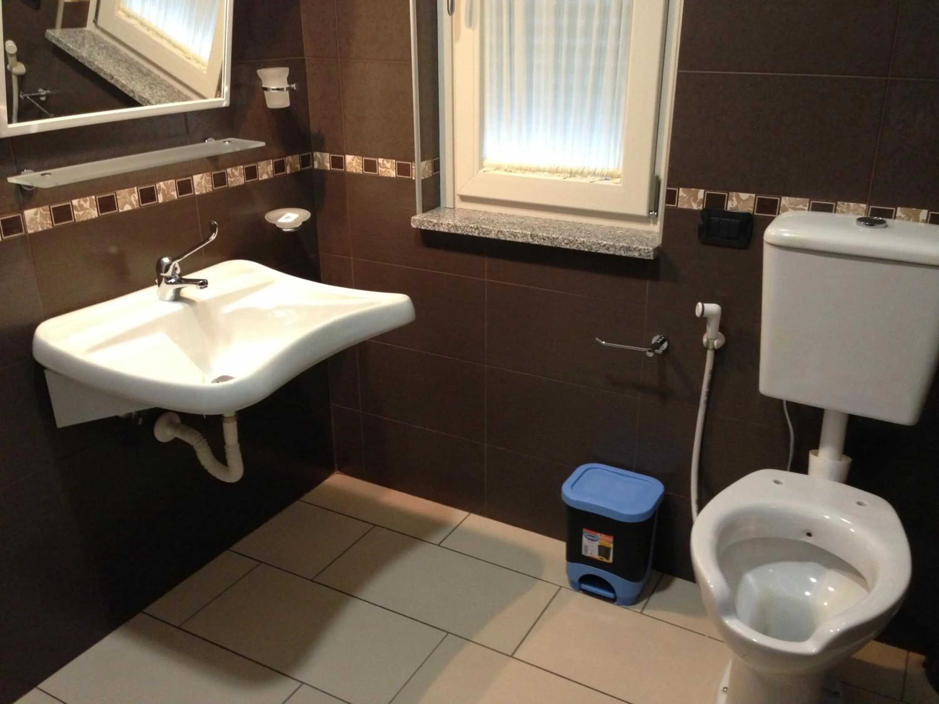 Bathroom in Hotel 660