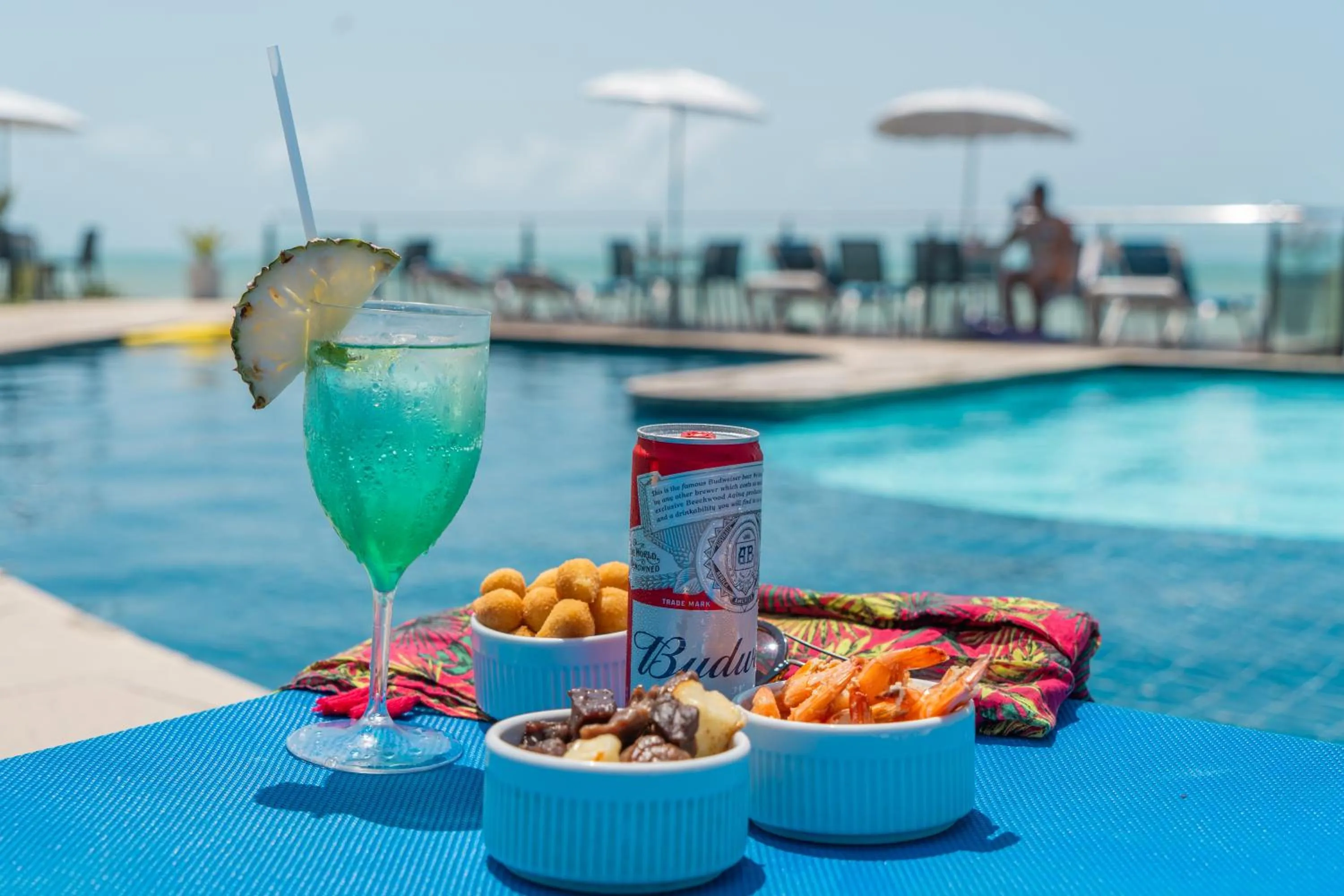 Food in El Aram Imirá Beach Resort