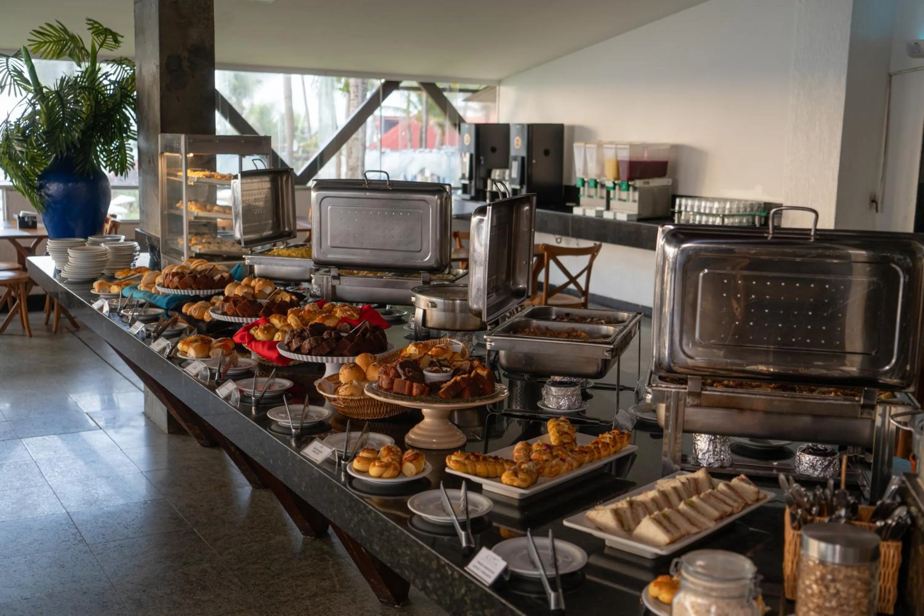 Breakfast in El Aram Imirá Beach Resort