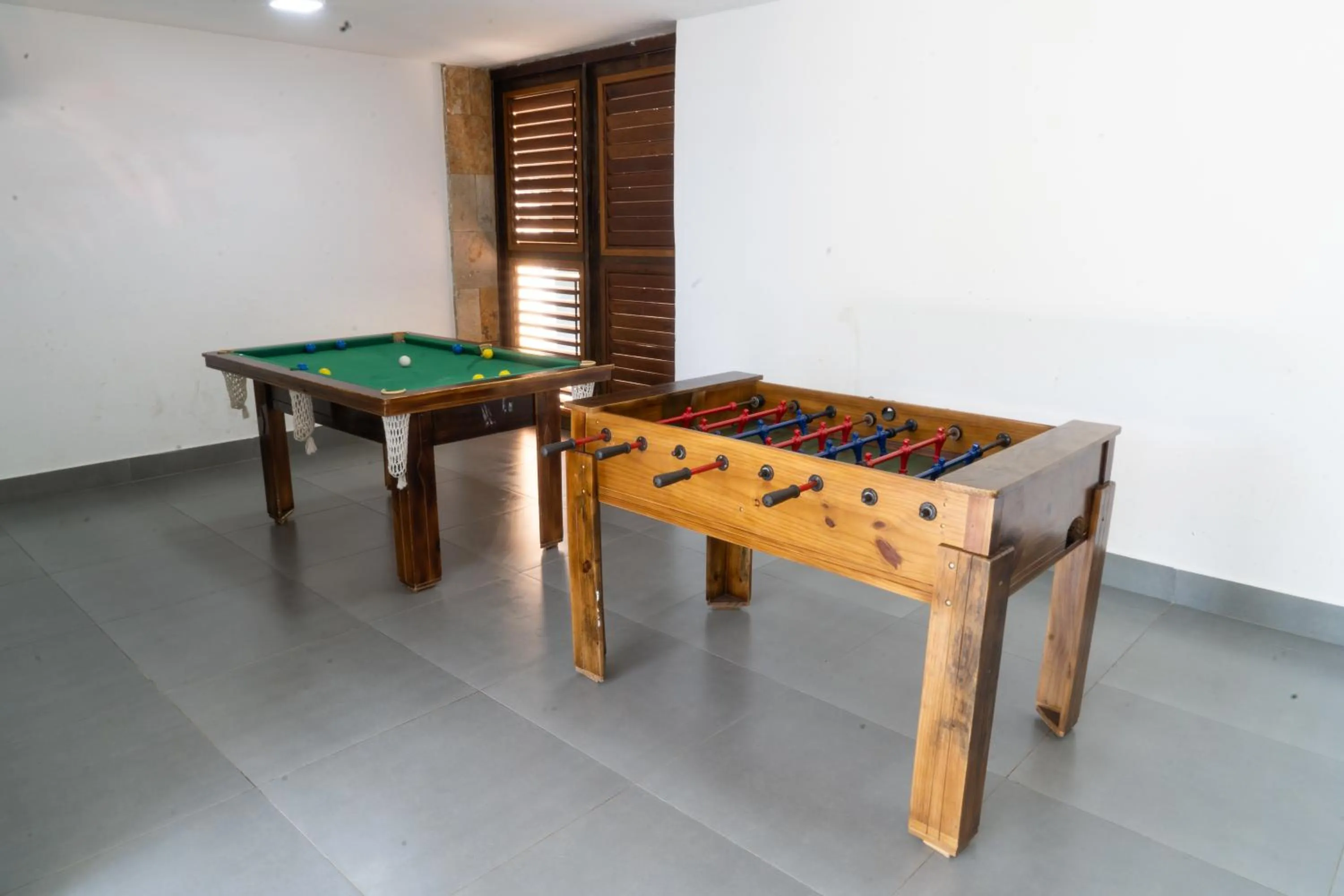Game Room in El Aram Imirá Beach Resort