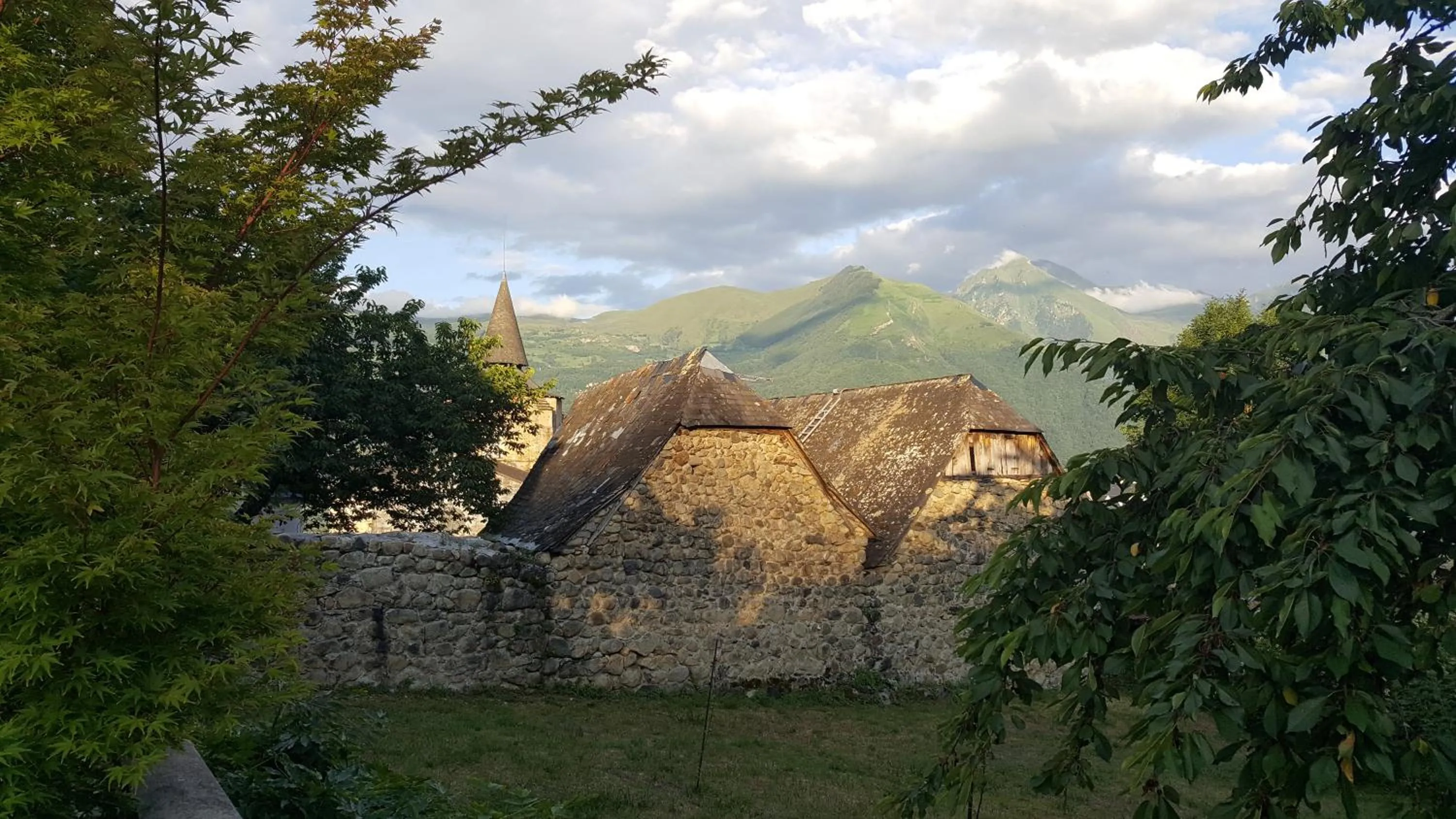 Les Rochers