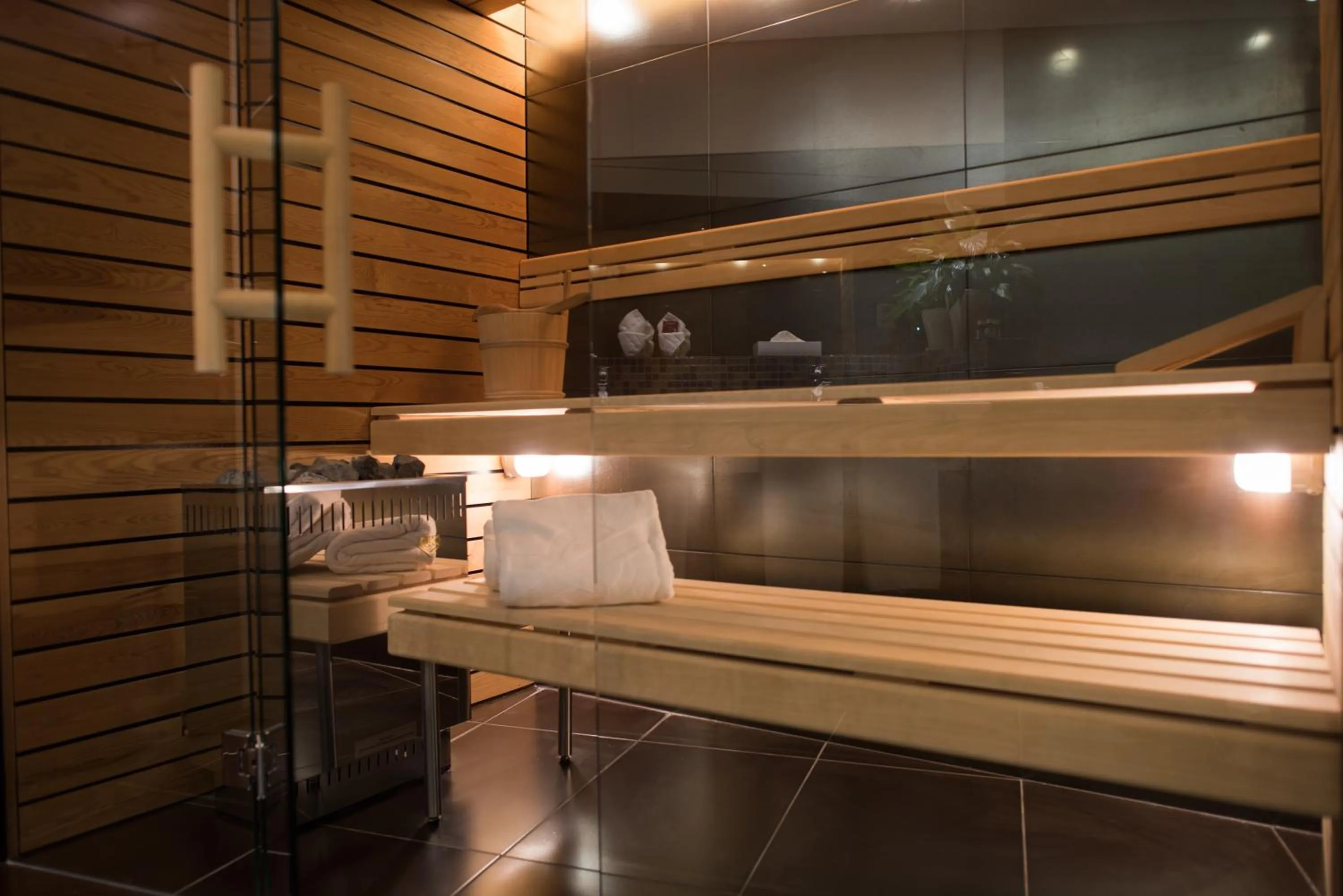 Sauna in Grand Hôtel Les Endroits