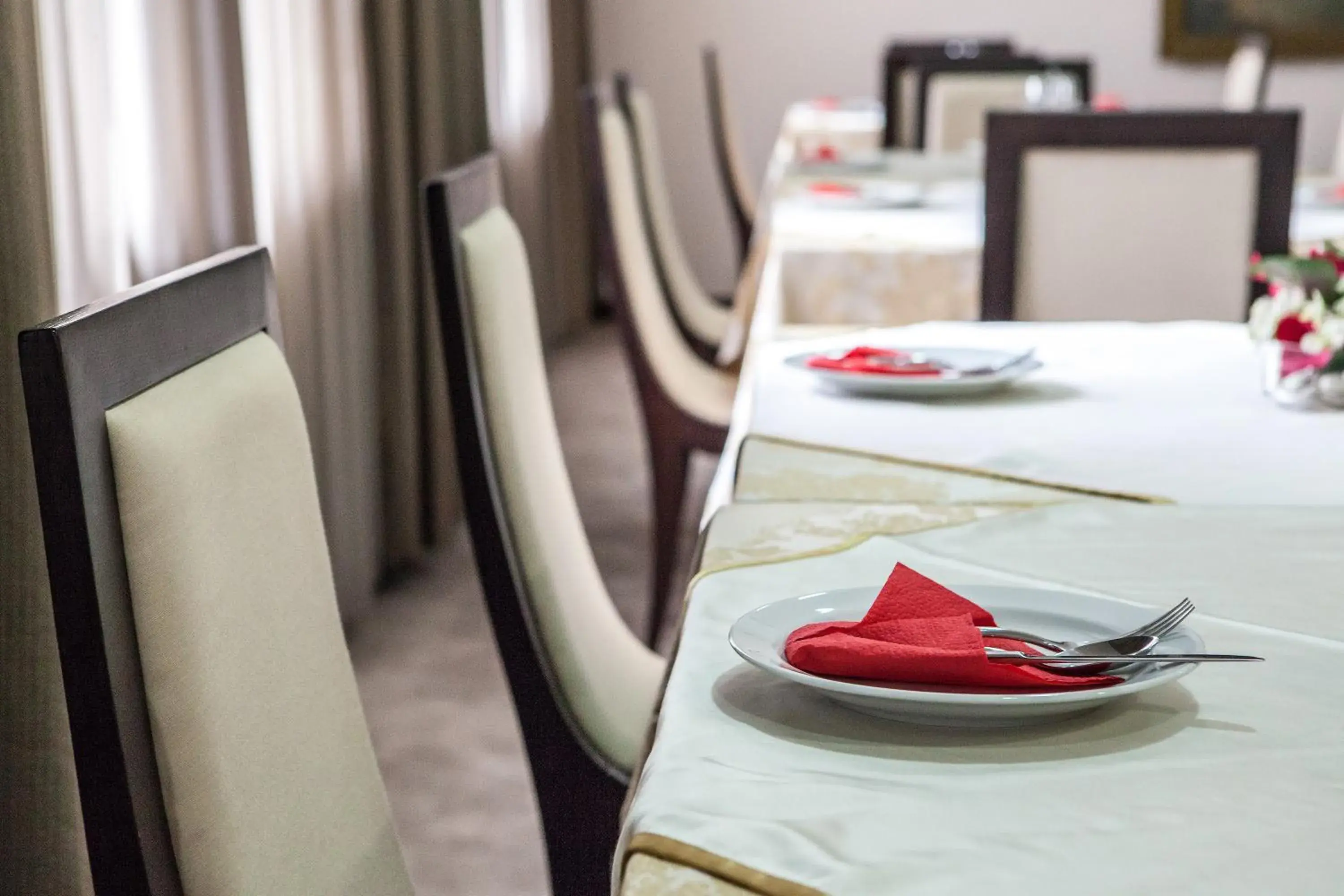 Restaurant/places to eat in Hotel Terminus Restaurant/places to eat in Hotel Terminus