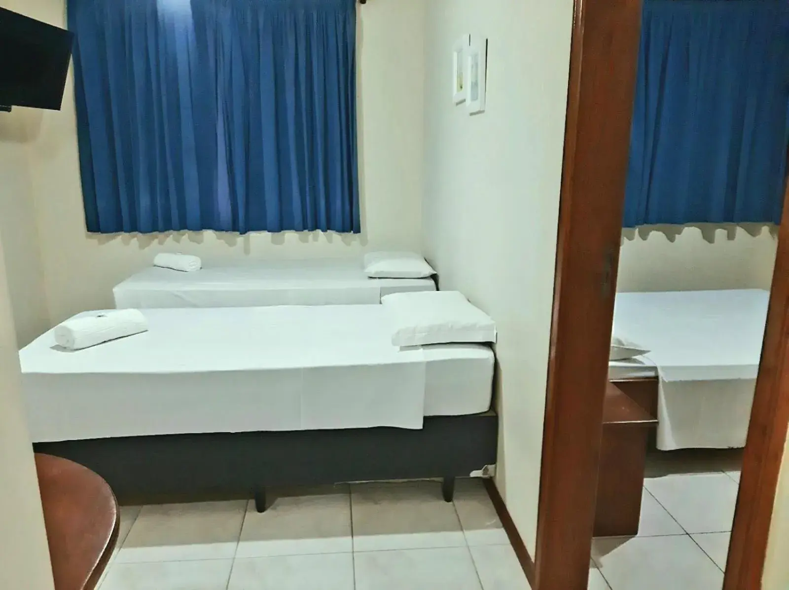 Comfort Quadruple Room in Oceano Pousada - Buffet de café da manhã e serviço de quarto diário Comfort Quadruple Room in Oceano Pousada - Buffet de café da manhã e serviço de quarto diário