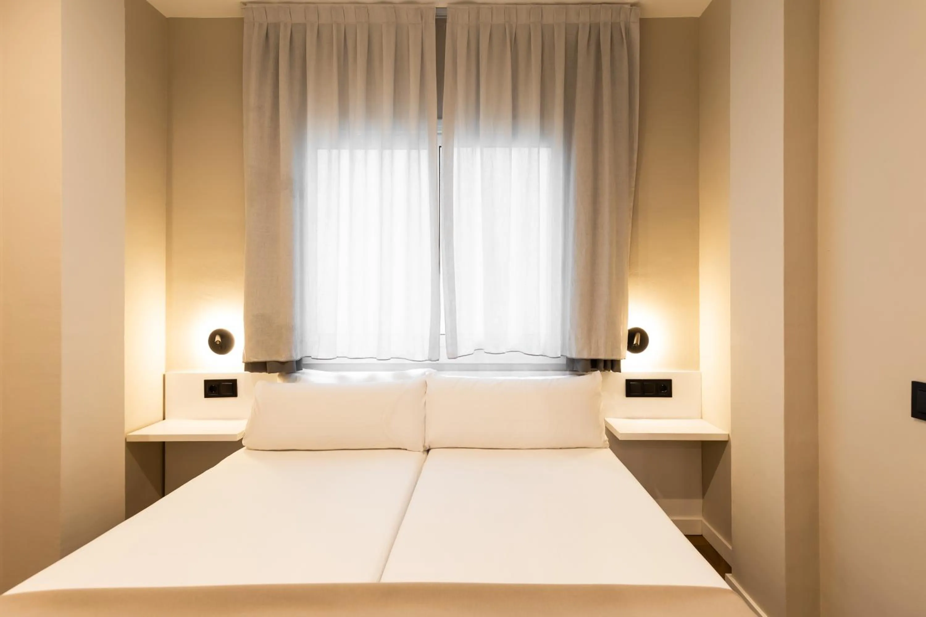 Bed in Apartamentos Laforja