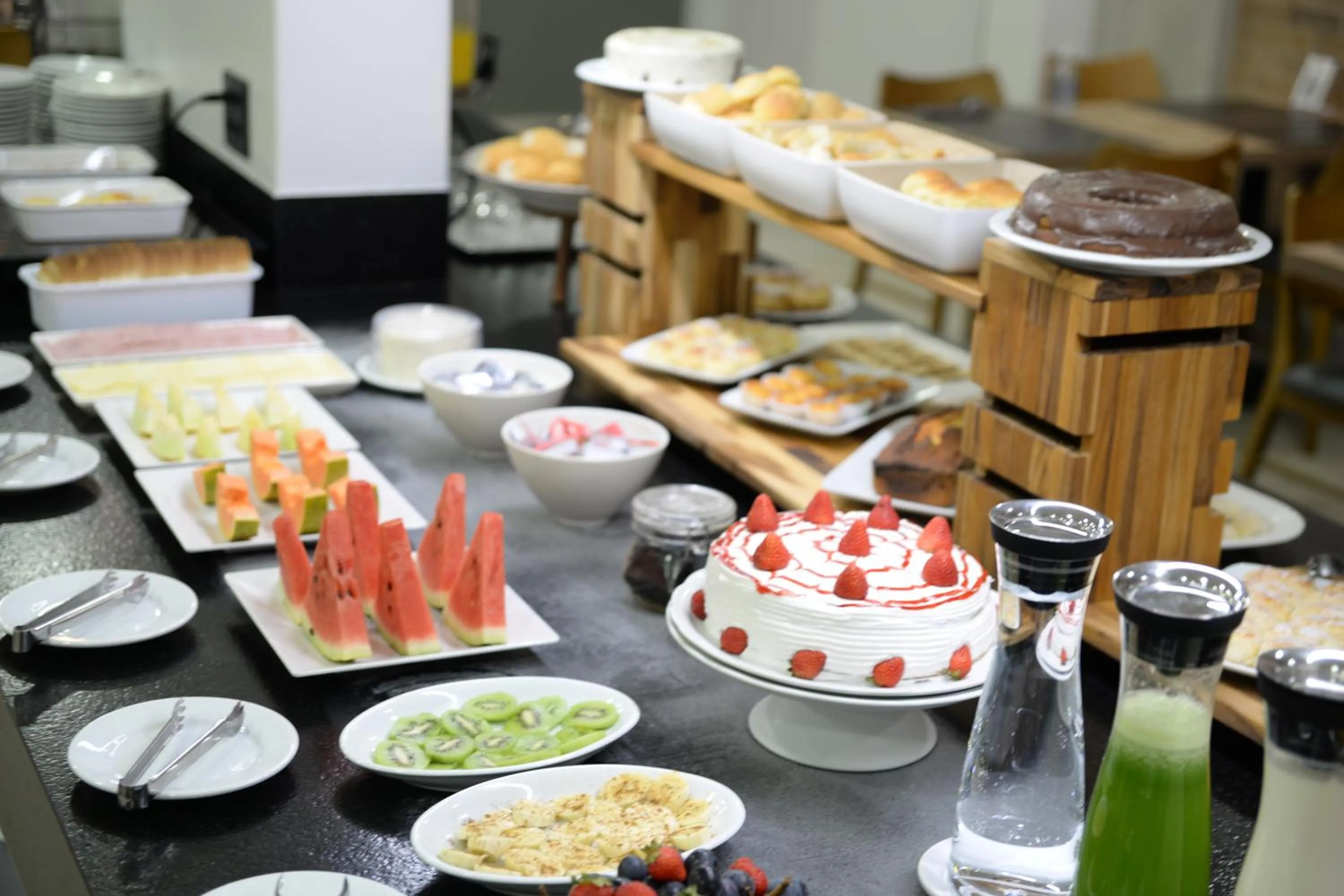 Breakfast in Carlton Plaza Hotel Uberlandia