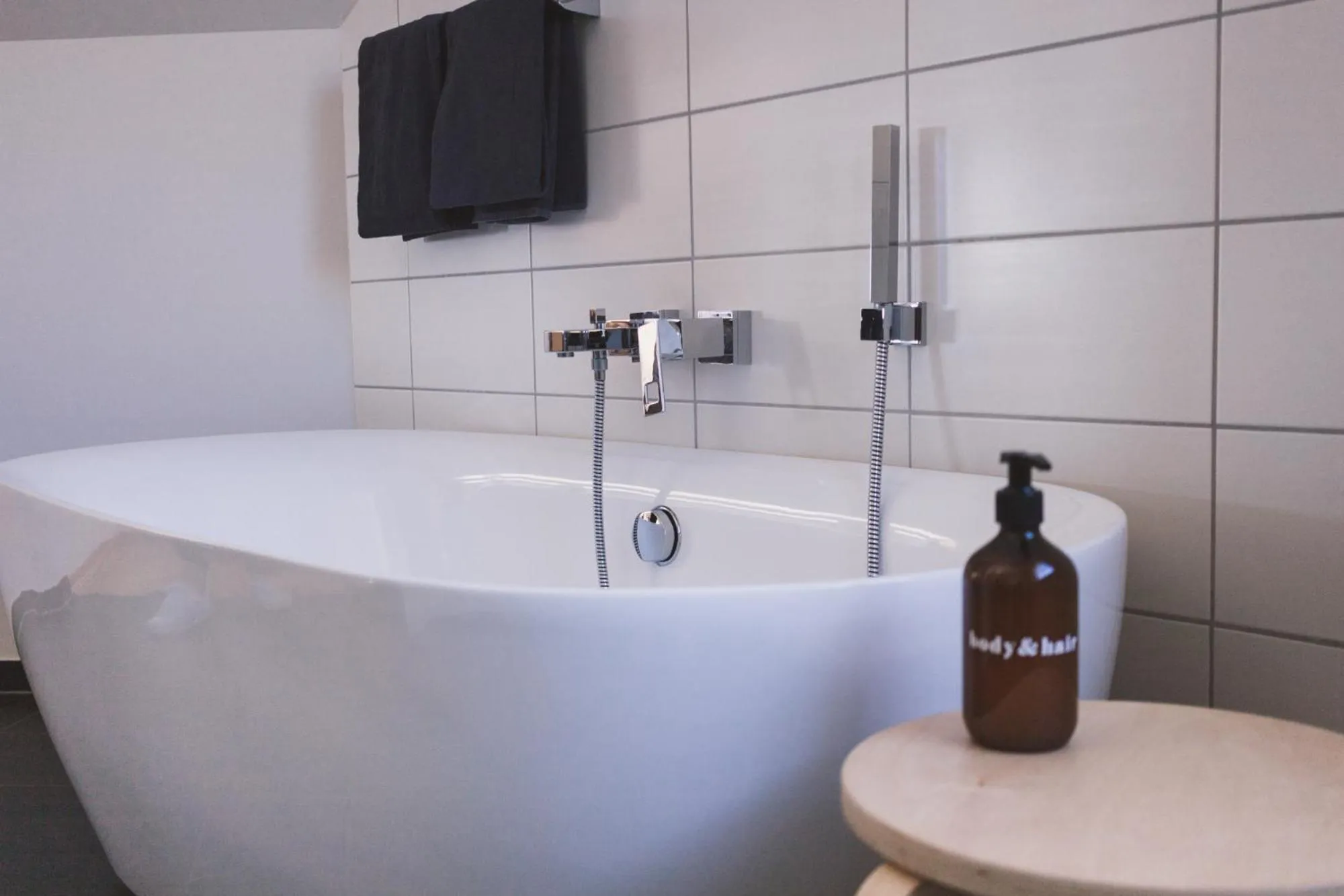 Bath in Weingut Gehlen-Cornelius