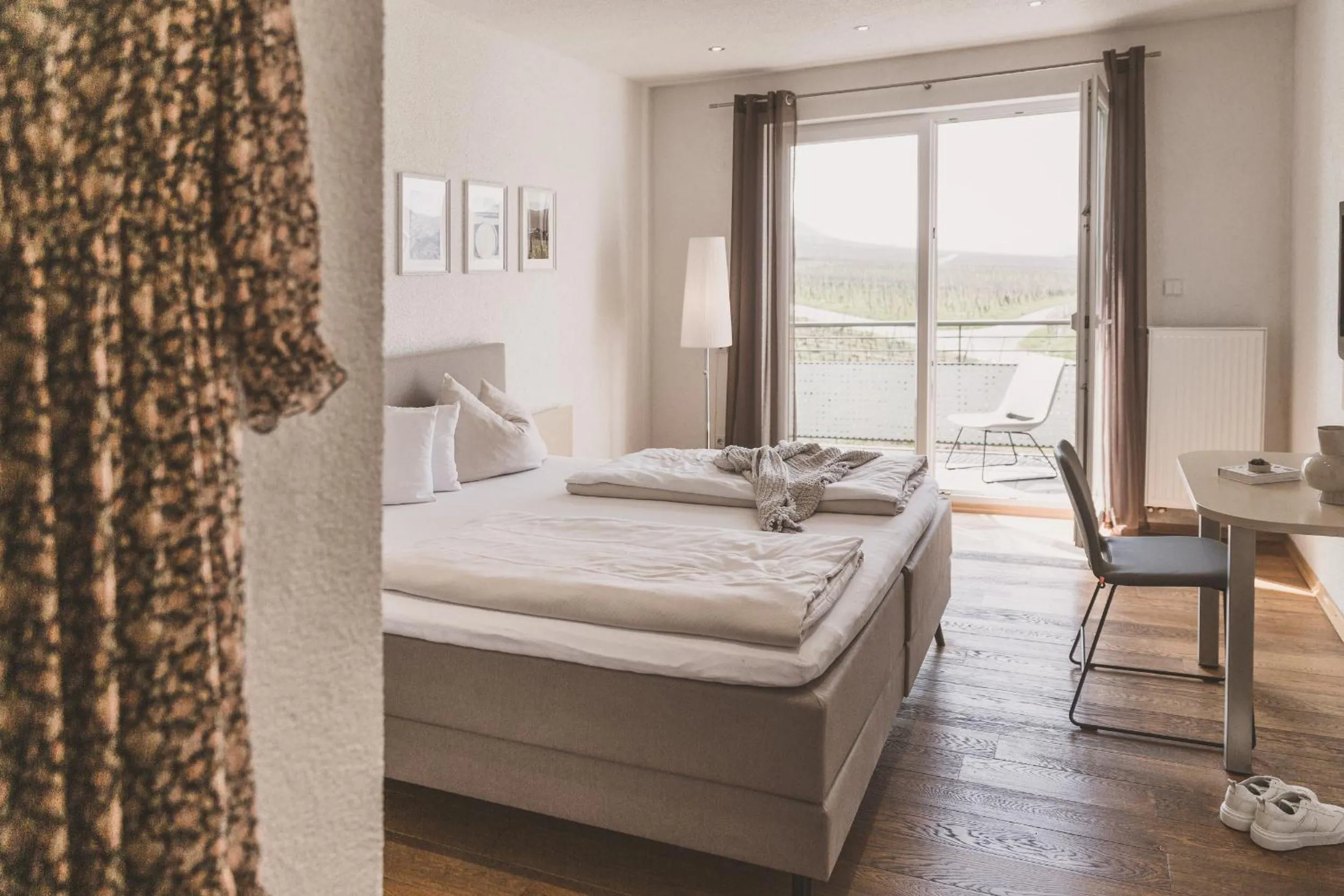 Bedroom, Bed in Weingut Gehlen-Cornelius