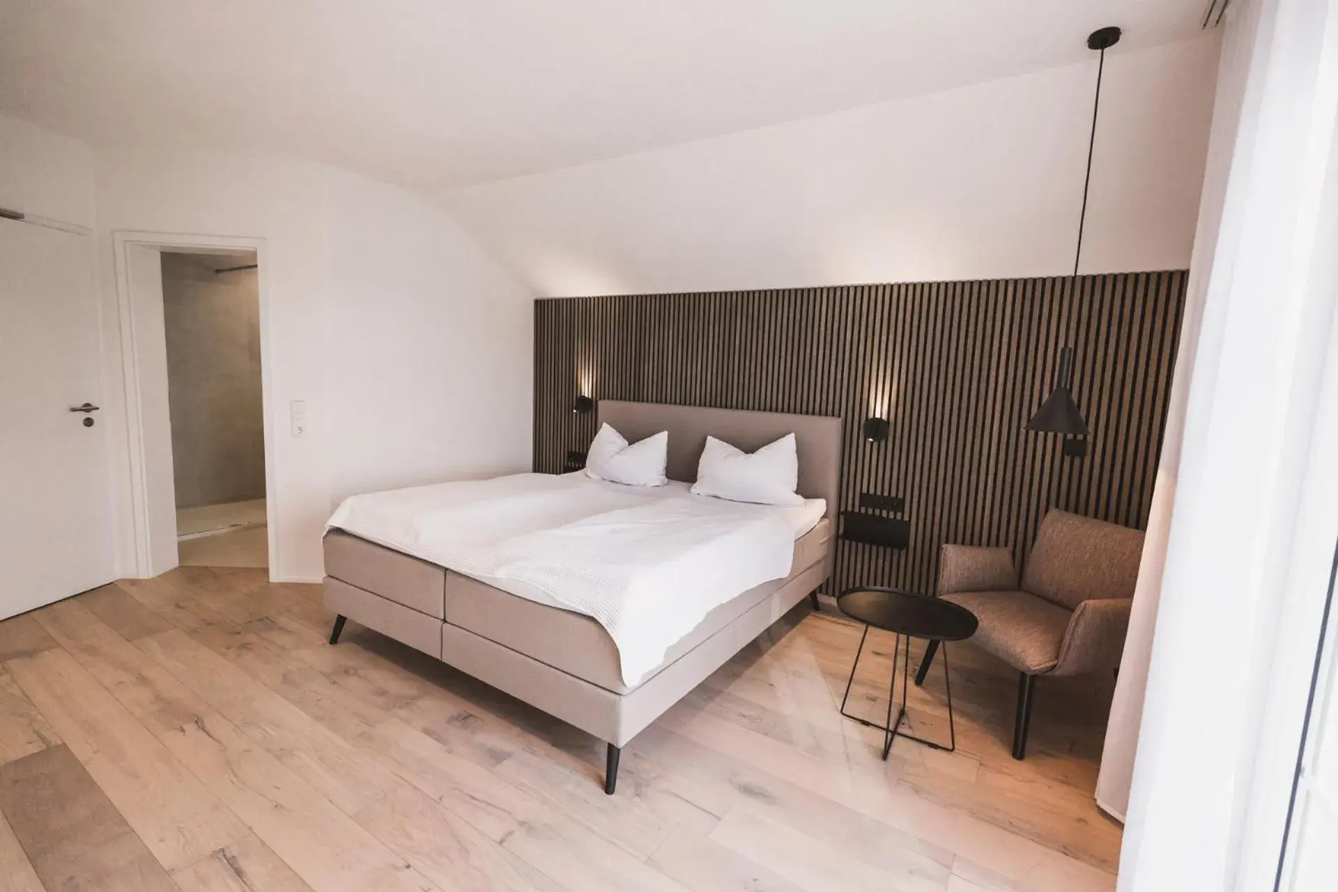 Double Room with Balcony - single occupancy in Weingut Gehlen-Cornelius Double Room with Balcony - single occupancy in Weingut Gehlen-Cornelius