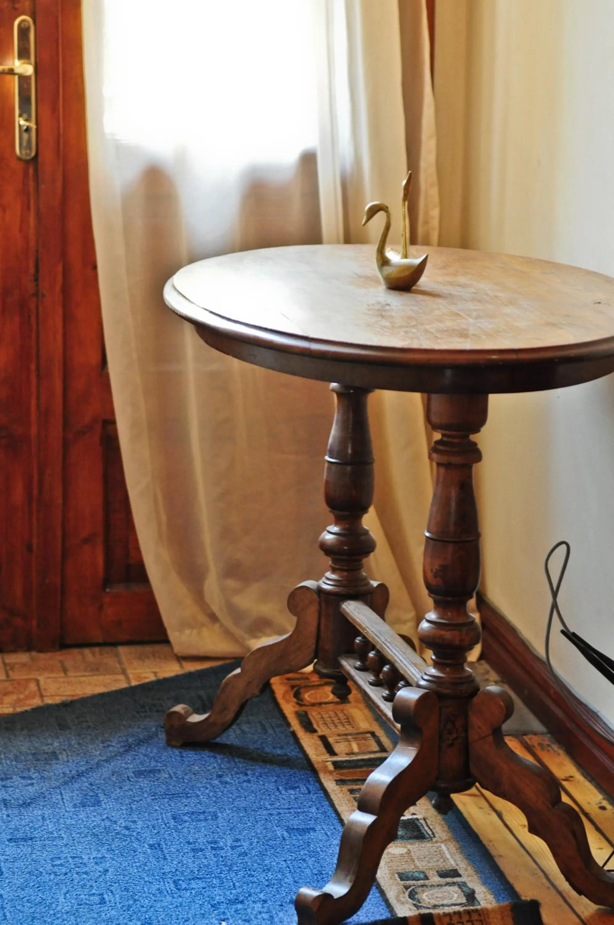 Decorative detail in L'Opera Guest House