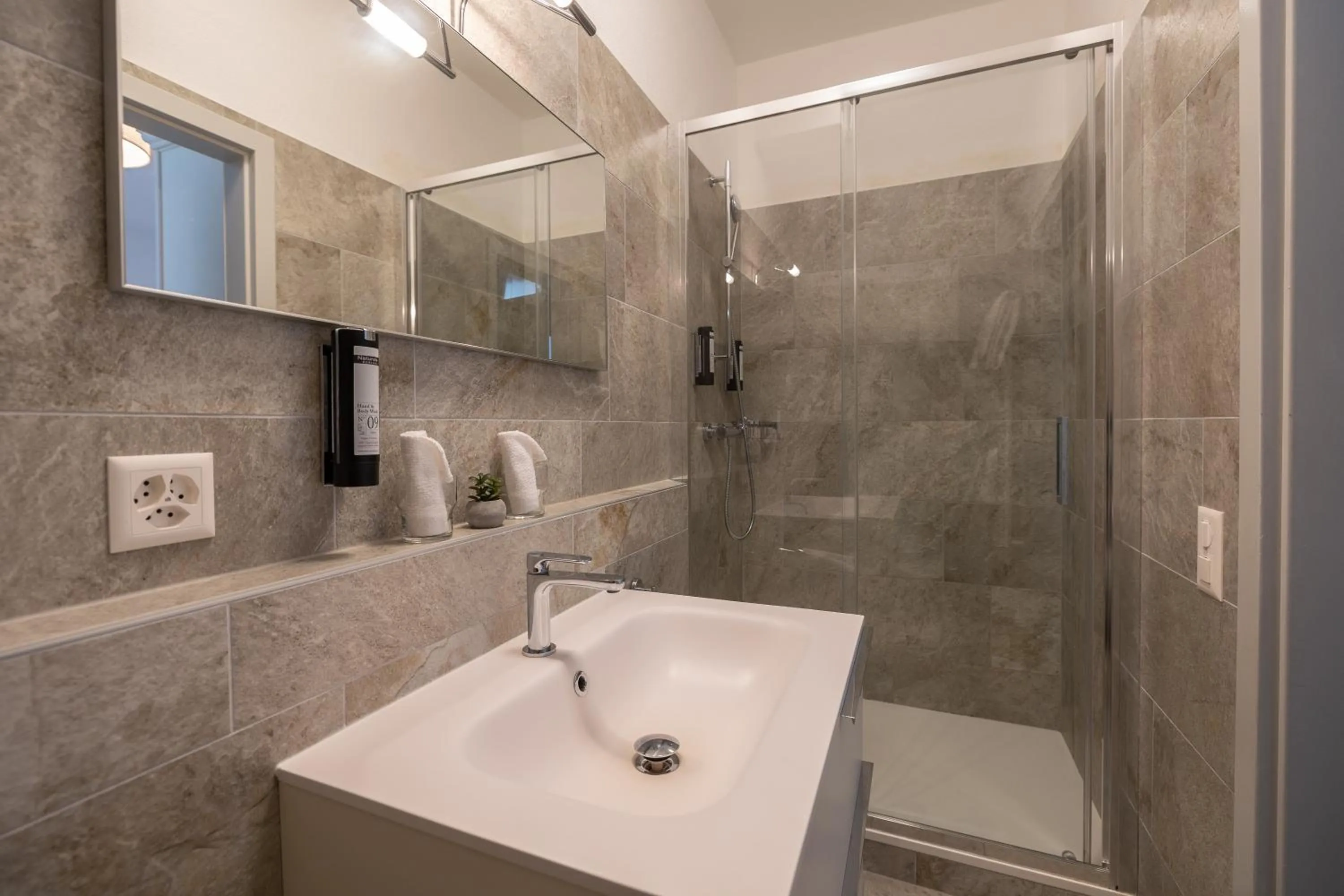 Bathroom in Albergo Mirador Ascona