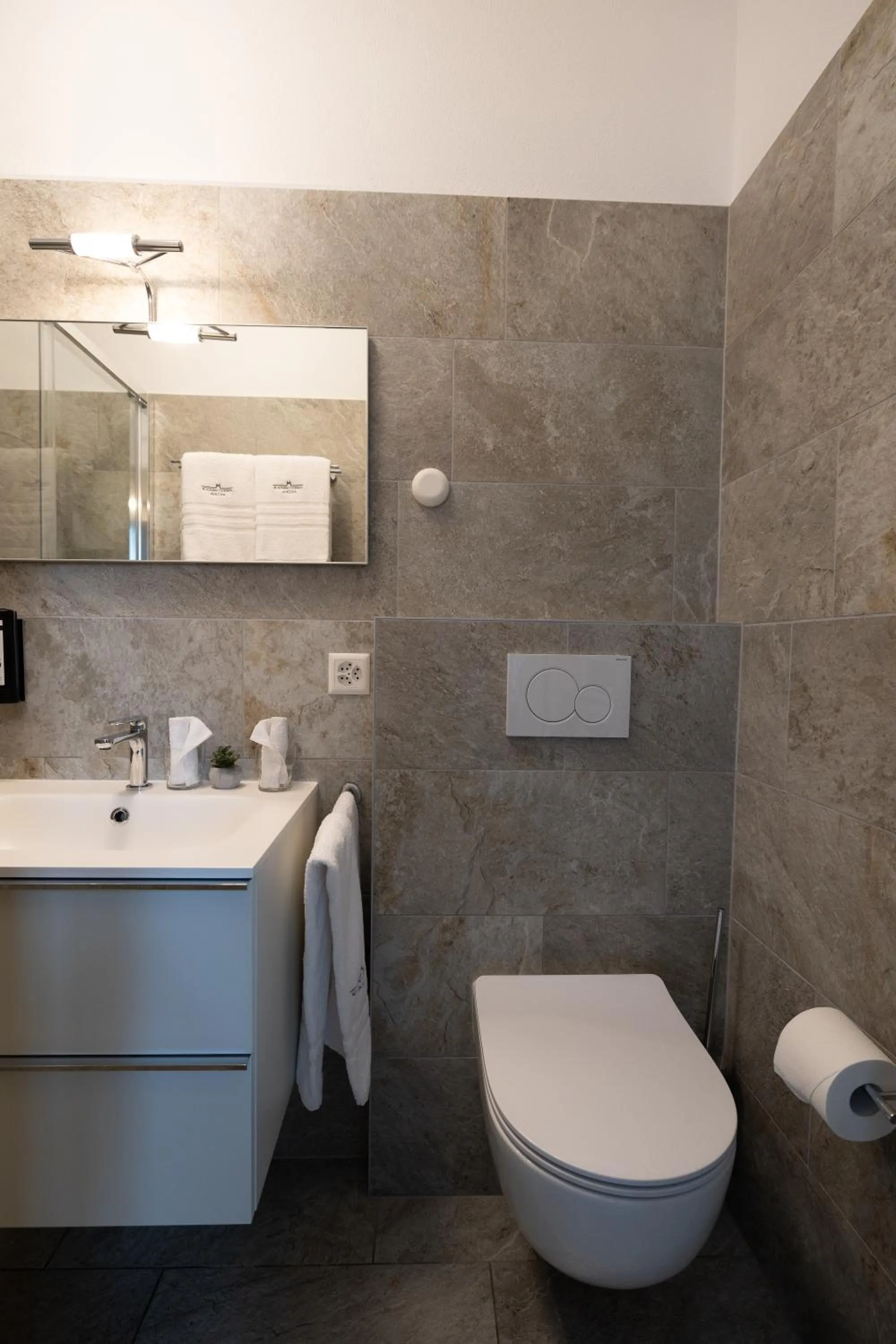 Bathroom in Albergo Mirador Ascona