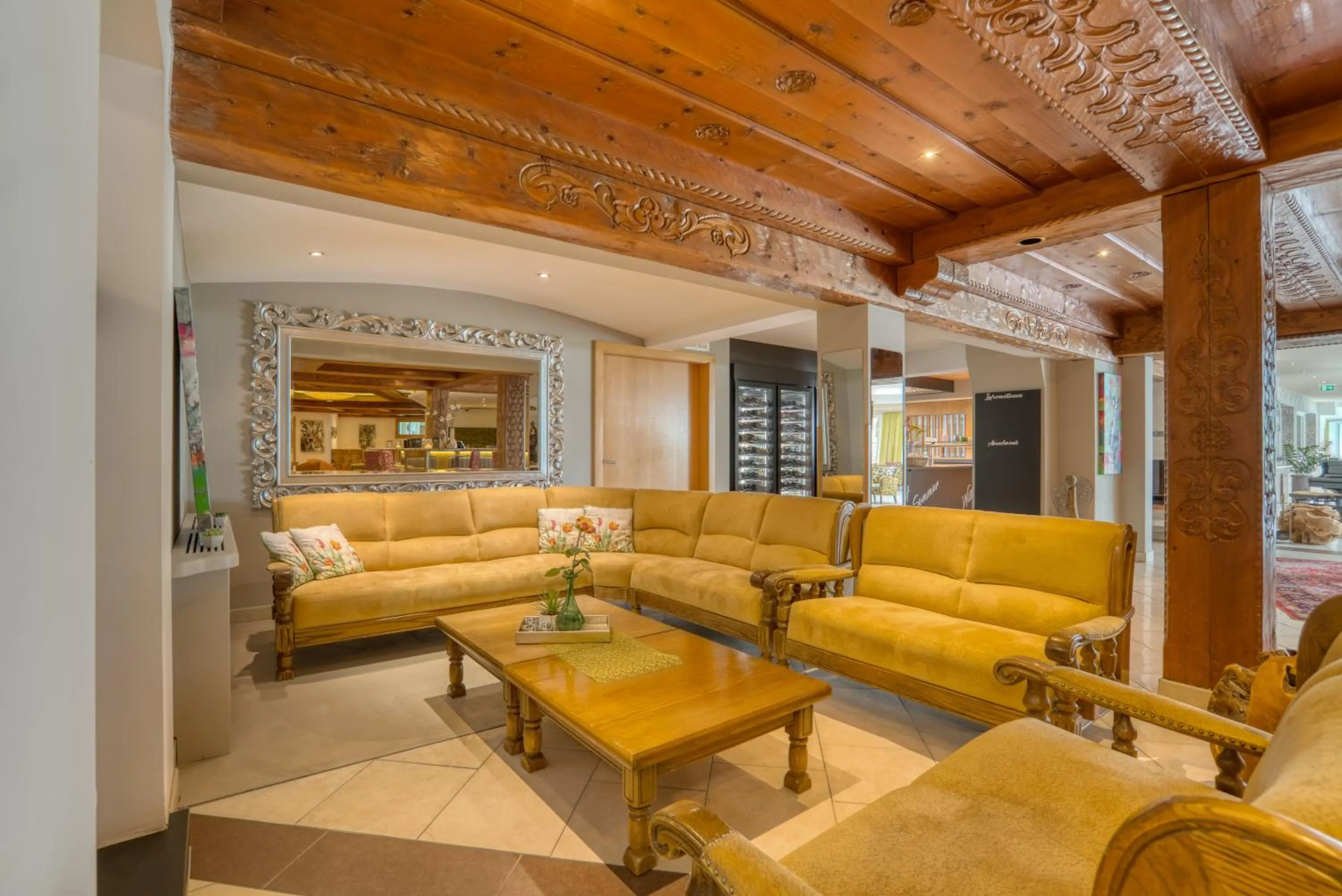 Lobby or reception in Alpinresort Schillerkopf