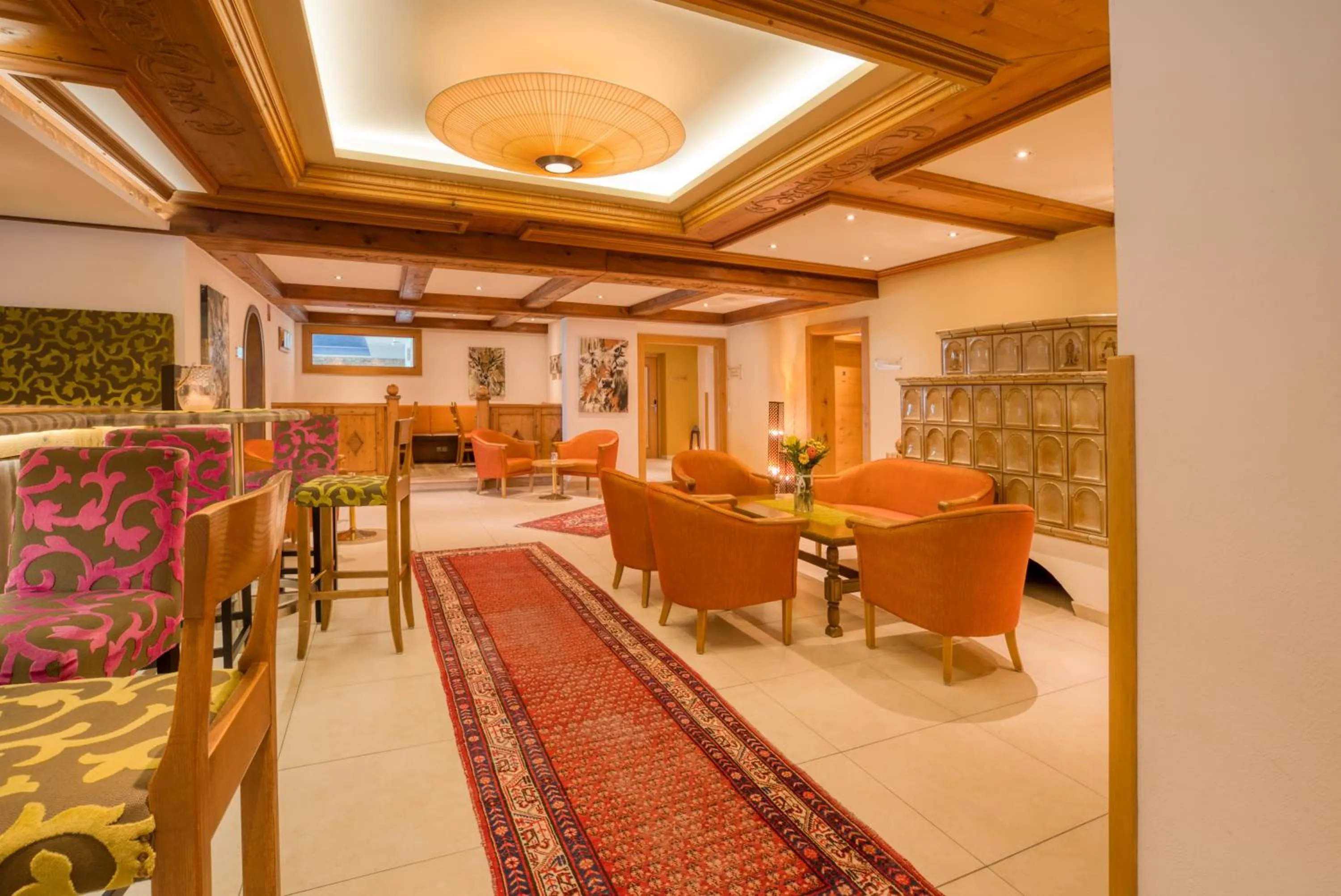 Lounge or bar in Alpinresort Schillerkopf