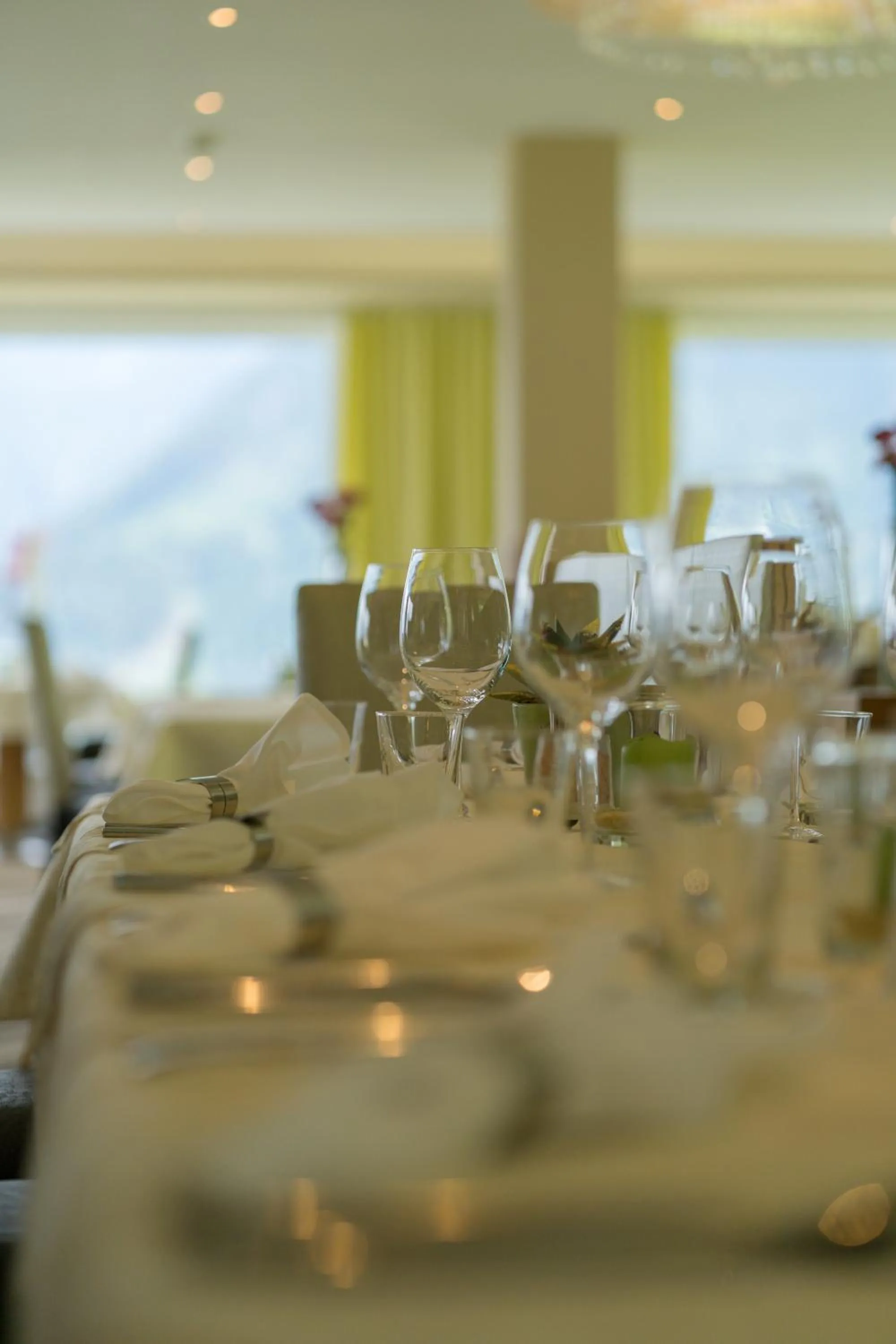 Restaurant/places to eat in Alpinresort Schillerkopf