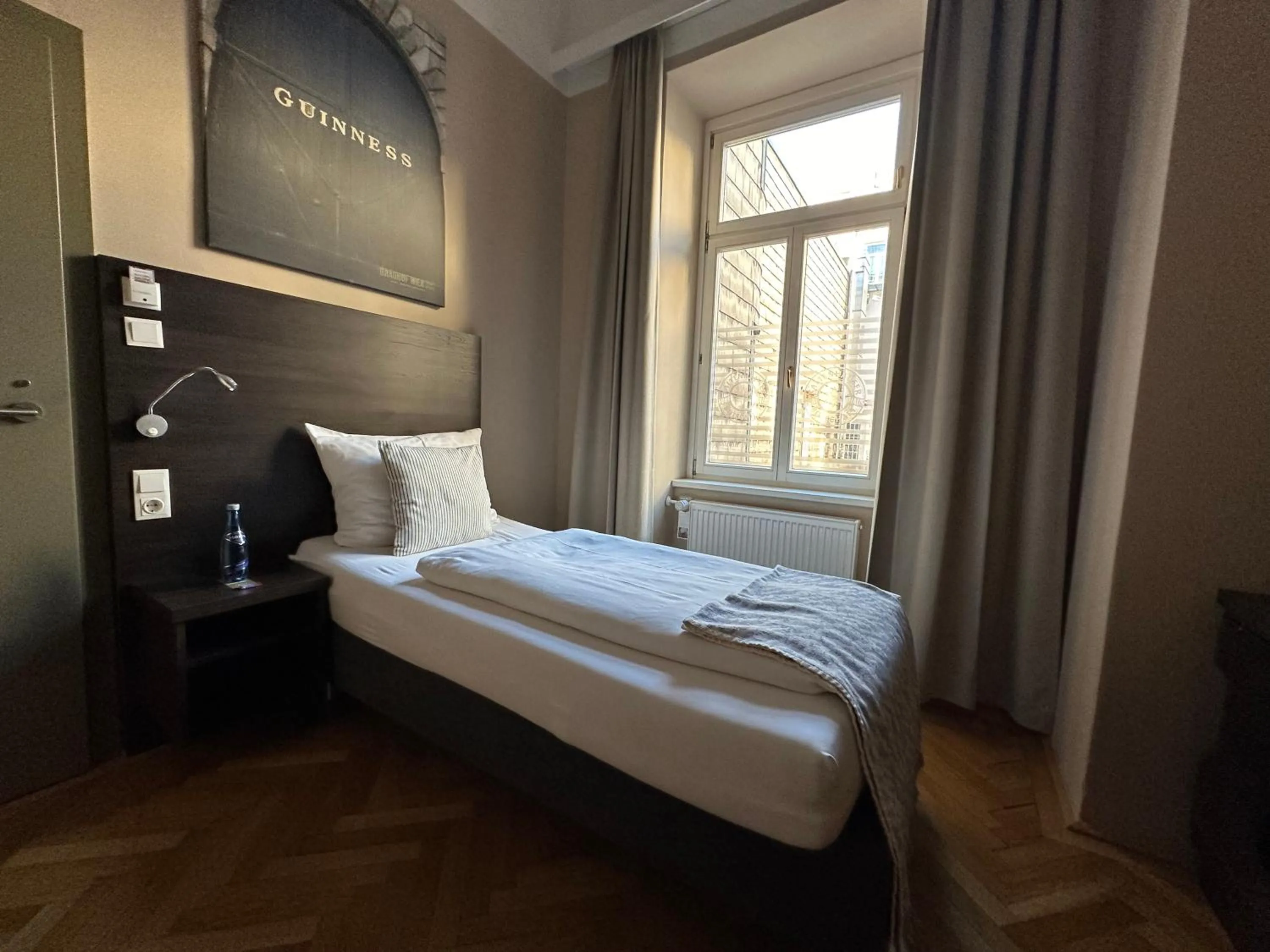 Bed in Hotel Brauhof Wien