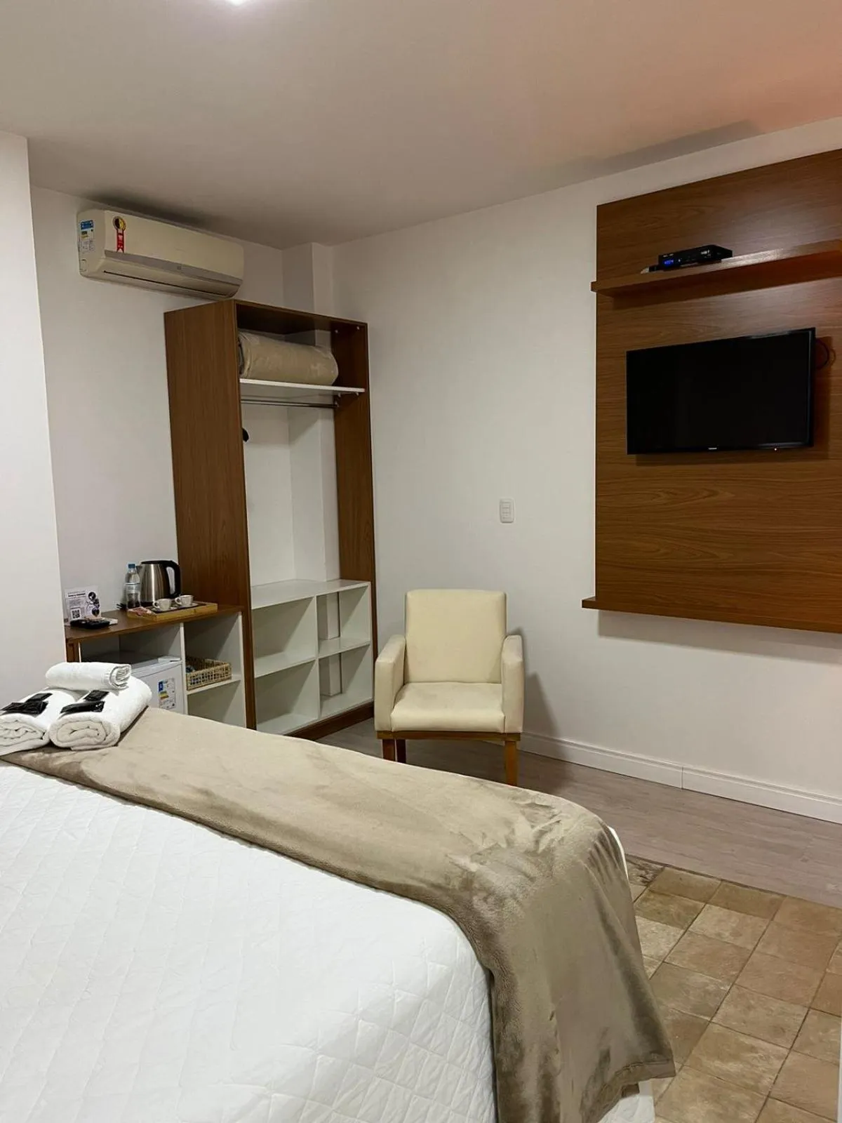 Bed in Zallon Hotel Executivo