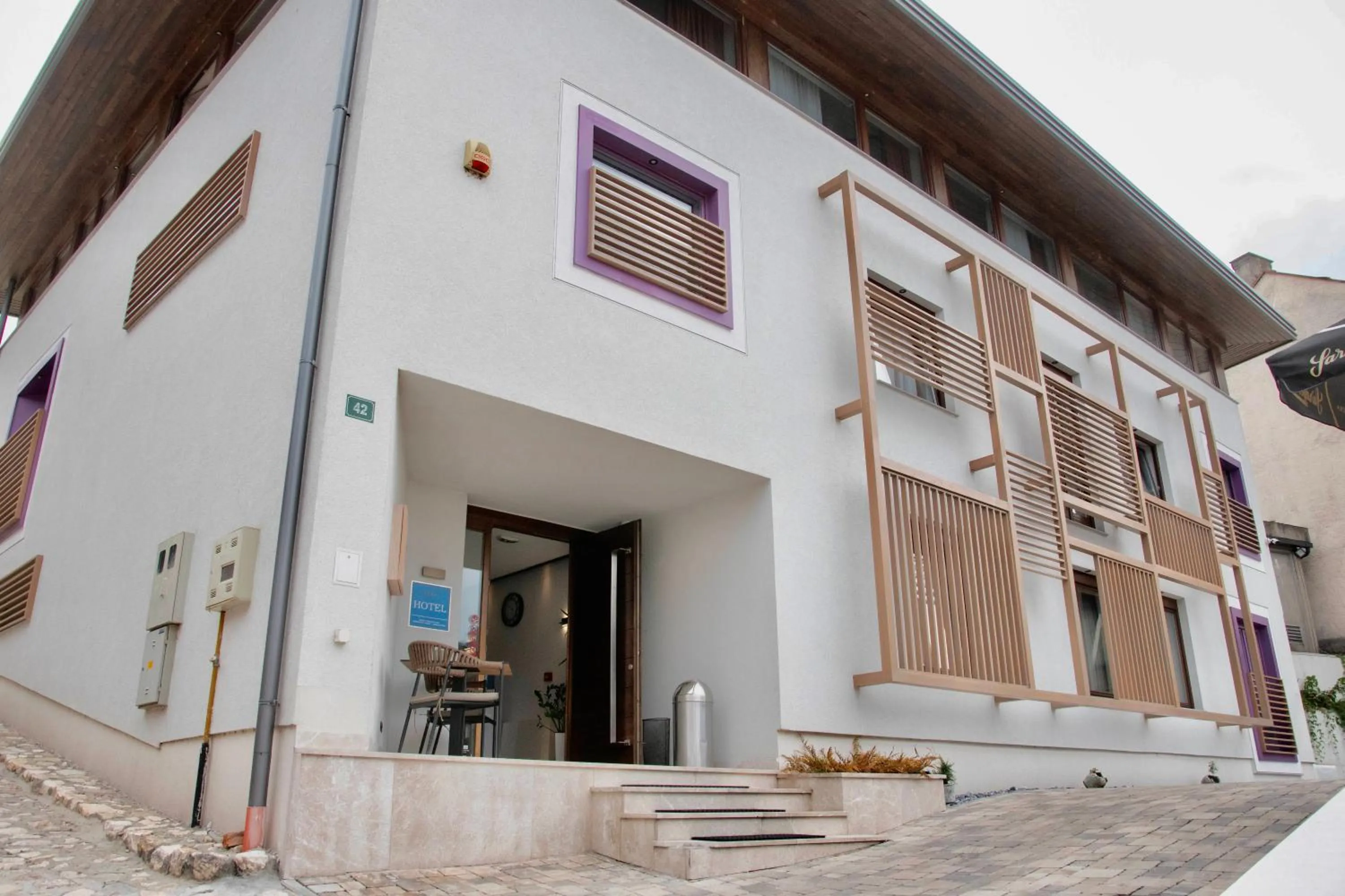 Property building in Hotel Boss