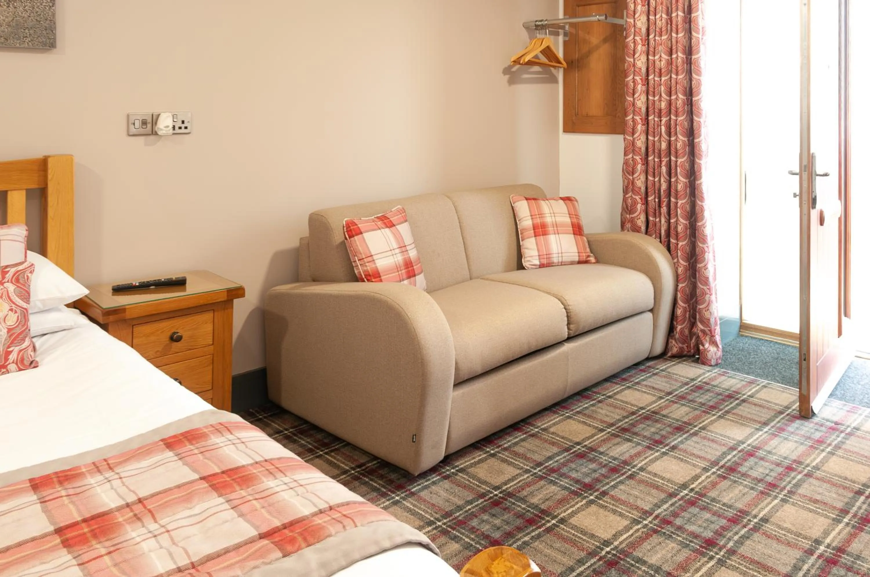 Bed in Claxton Hotel