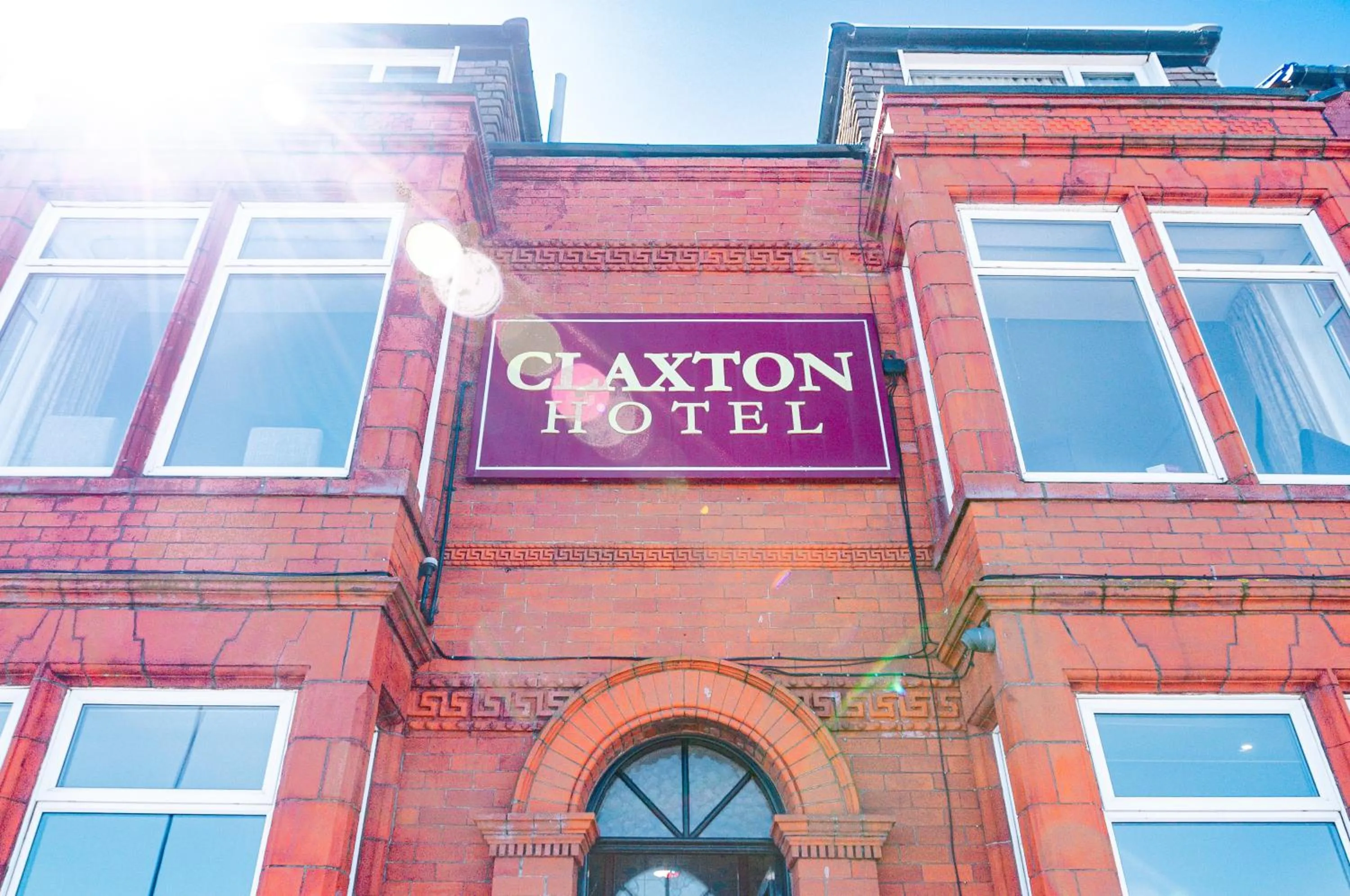Claxton Hotel