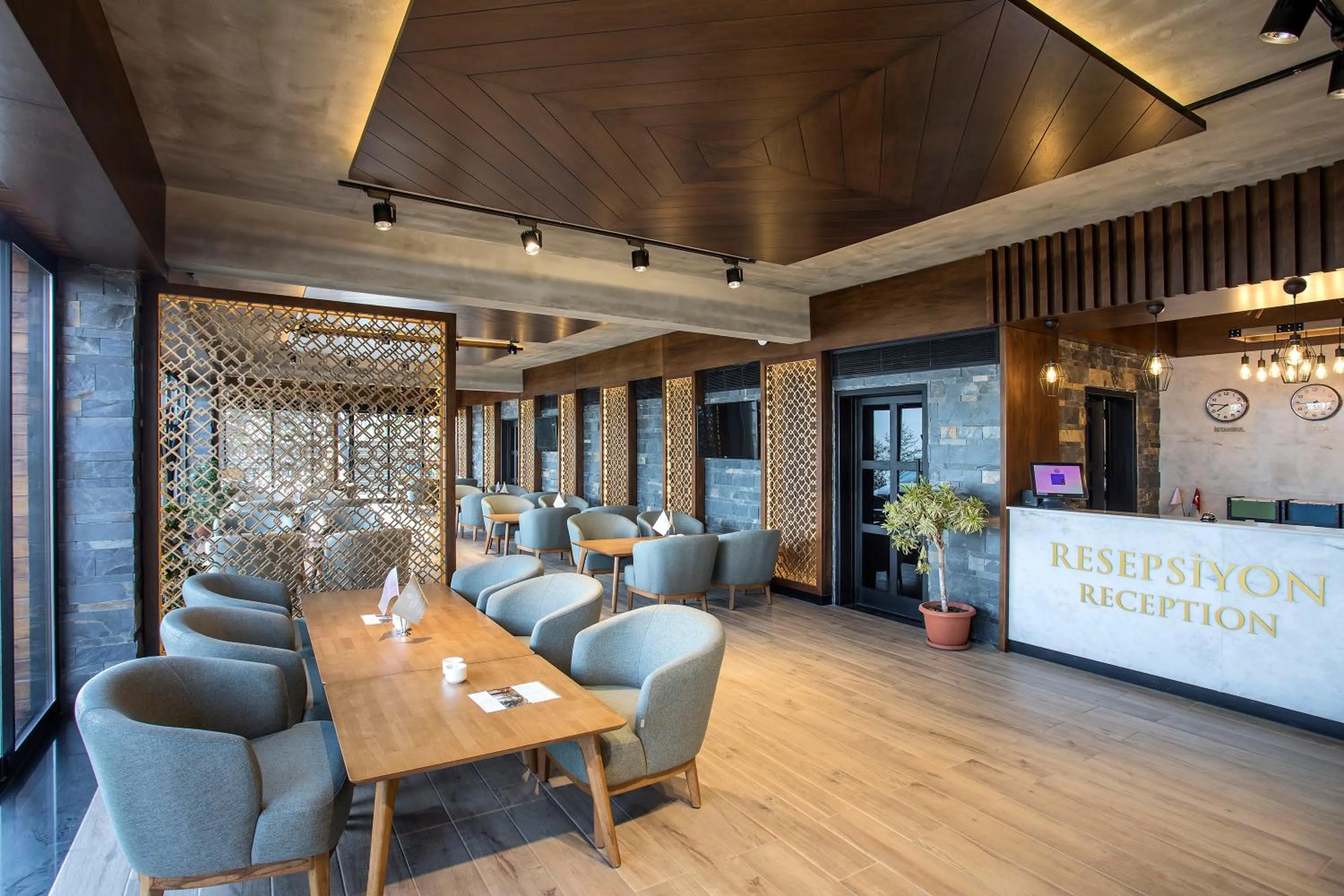 Lobby or reception in Hancioglu Orman Evleri & Hotel