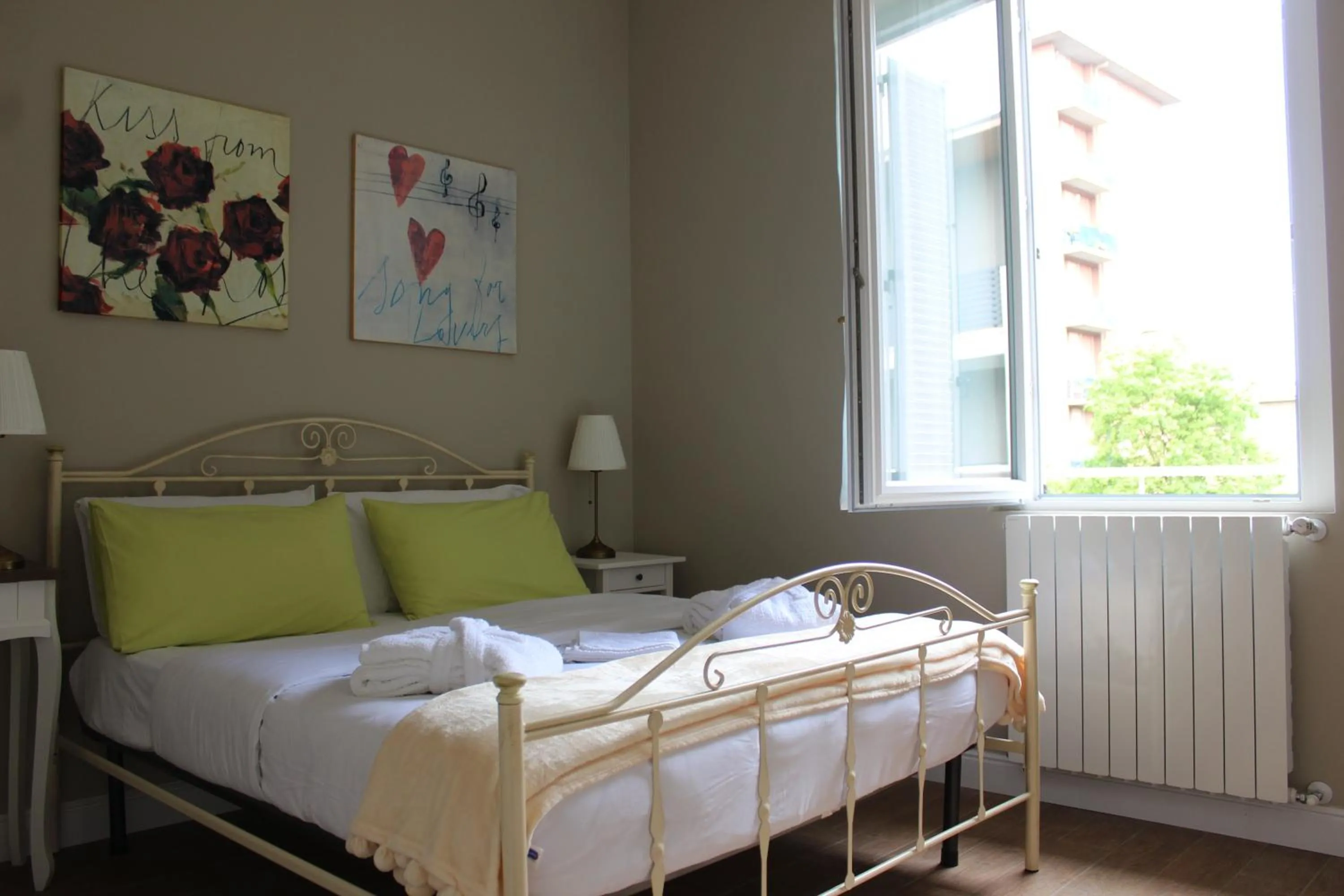 Bedroom, Bed in Casa Aydée