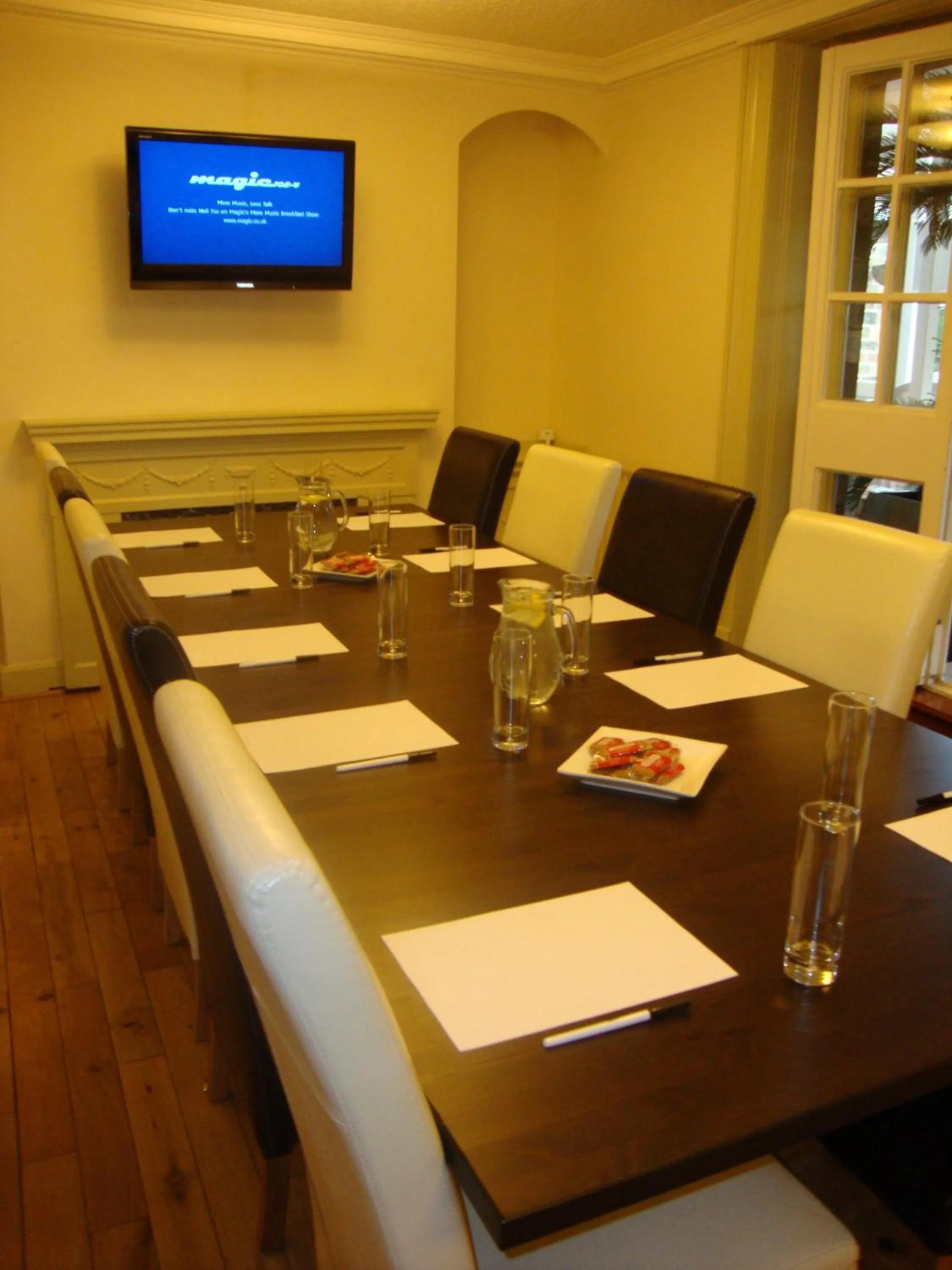 Dimple Well Lodge Hotel