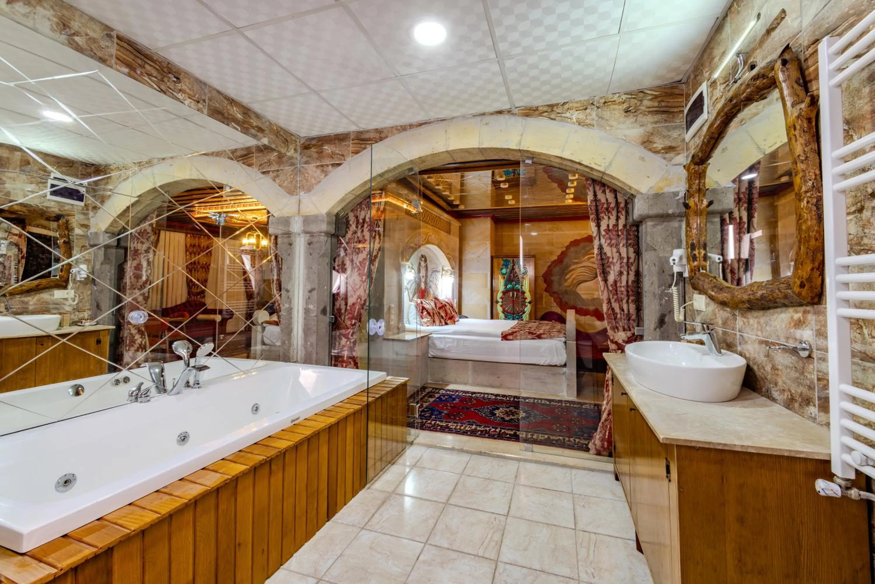 Bathroom in Çakıltaşı Evi Otel Spa