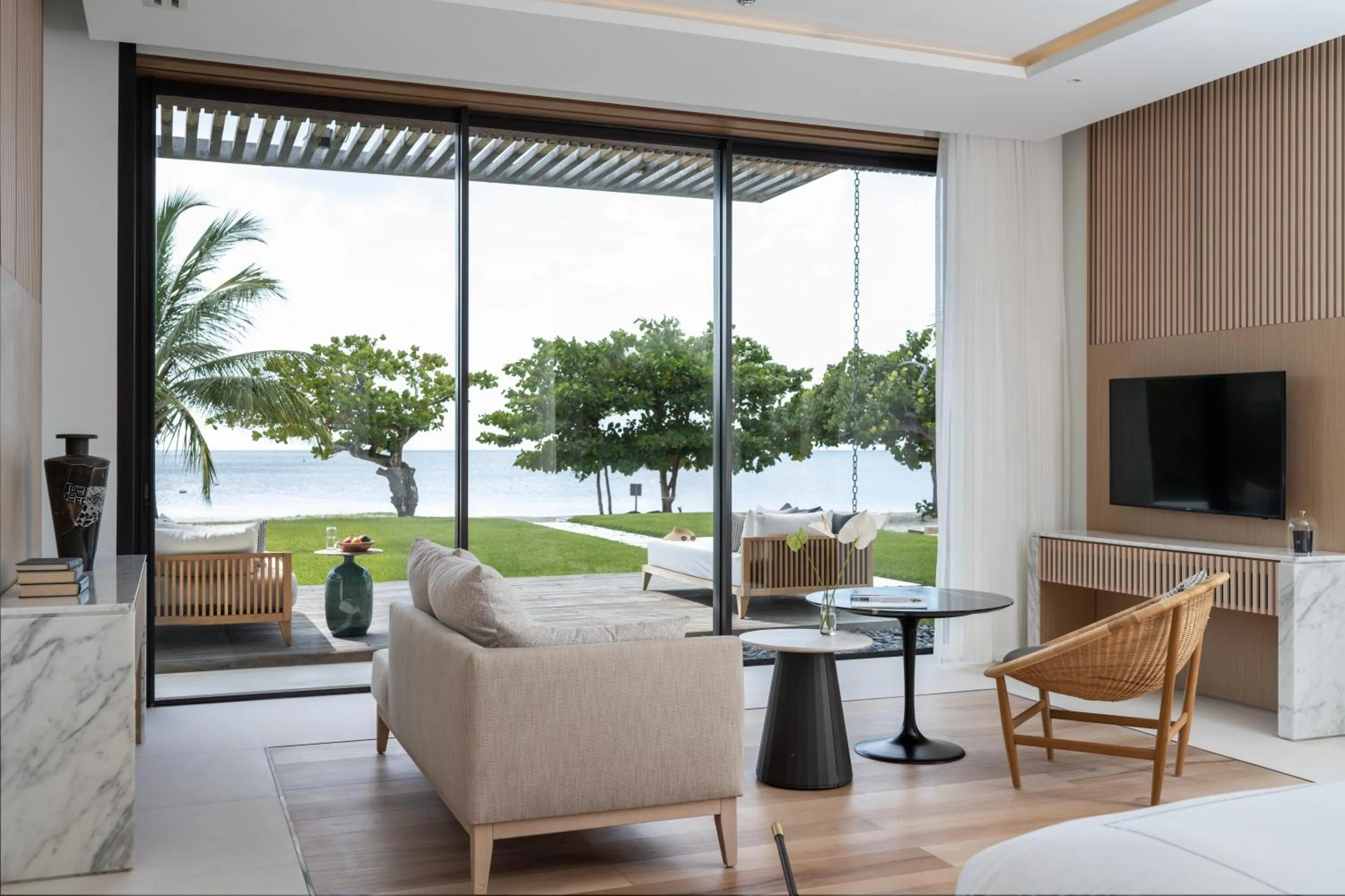 TV and multimedia in Silversands Resort Grenada at Grand Anse