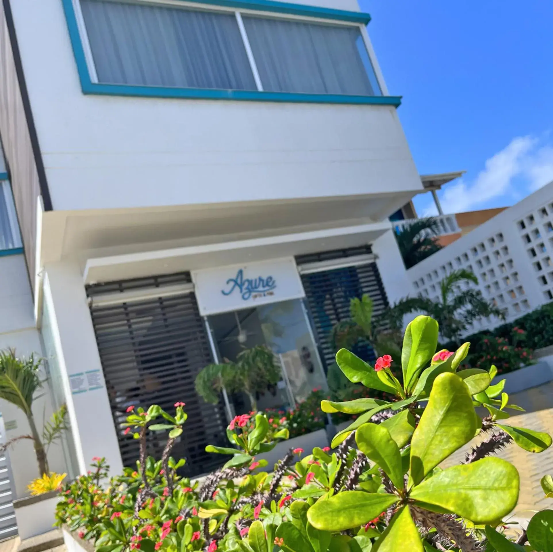 Property building in Azure Lofts & Pool Property building in Azure Lofts & Pool