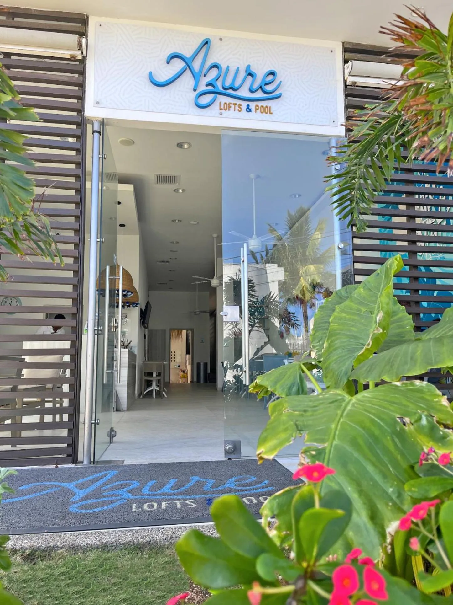 Facade/entrance in Azure Lofts & Pool