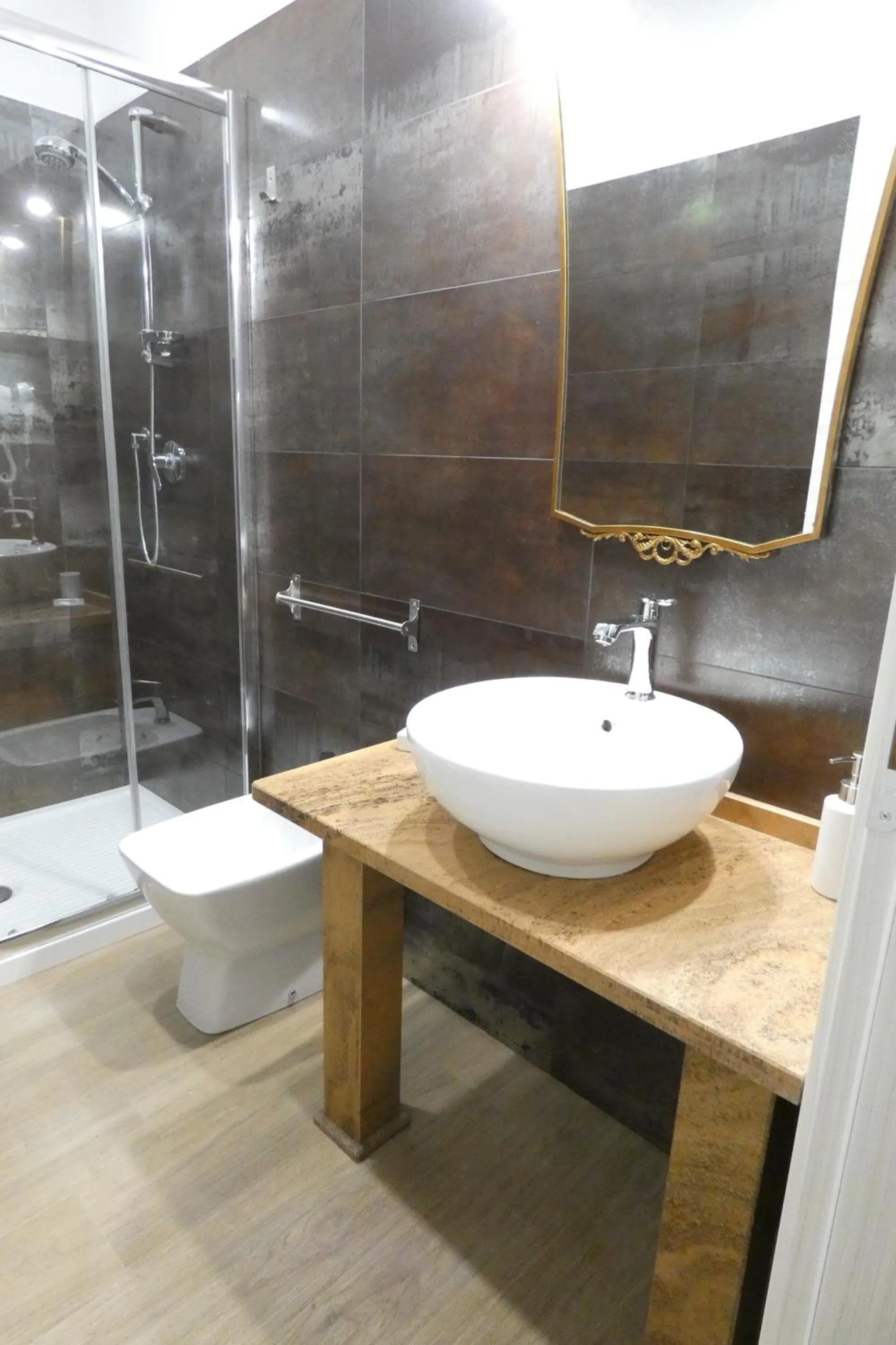 Bathroom in Il Tempio di Athena - Cultura e Relax a Siracusa