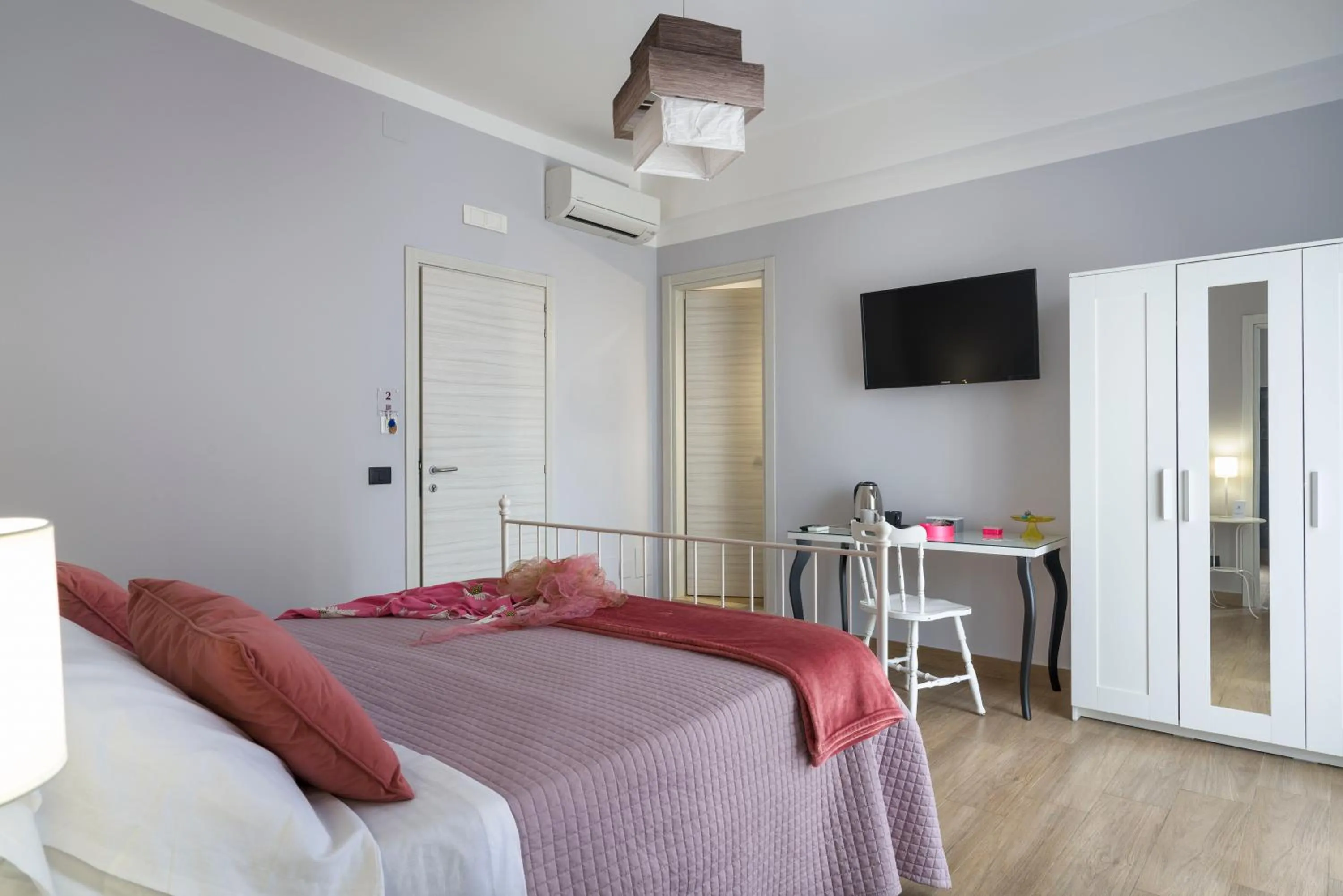 Bedroom, Bed in Il Tempio di Athena - Cultura e Relax a Siracusa