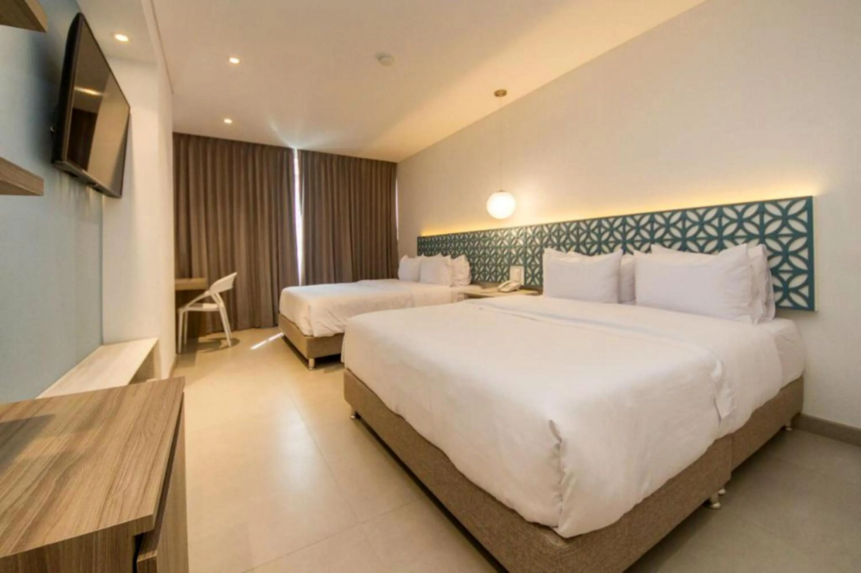 Bedroom, Bed in Samawi Hotel